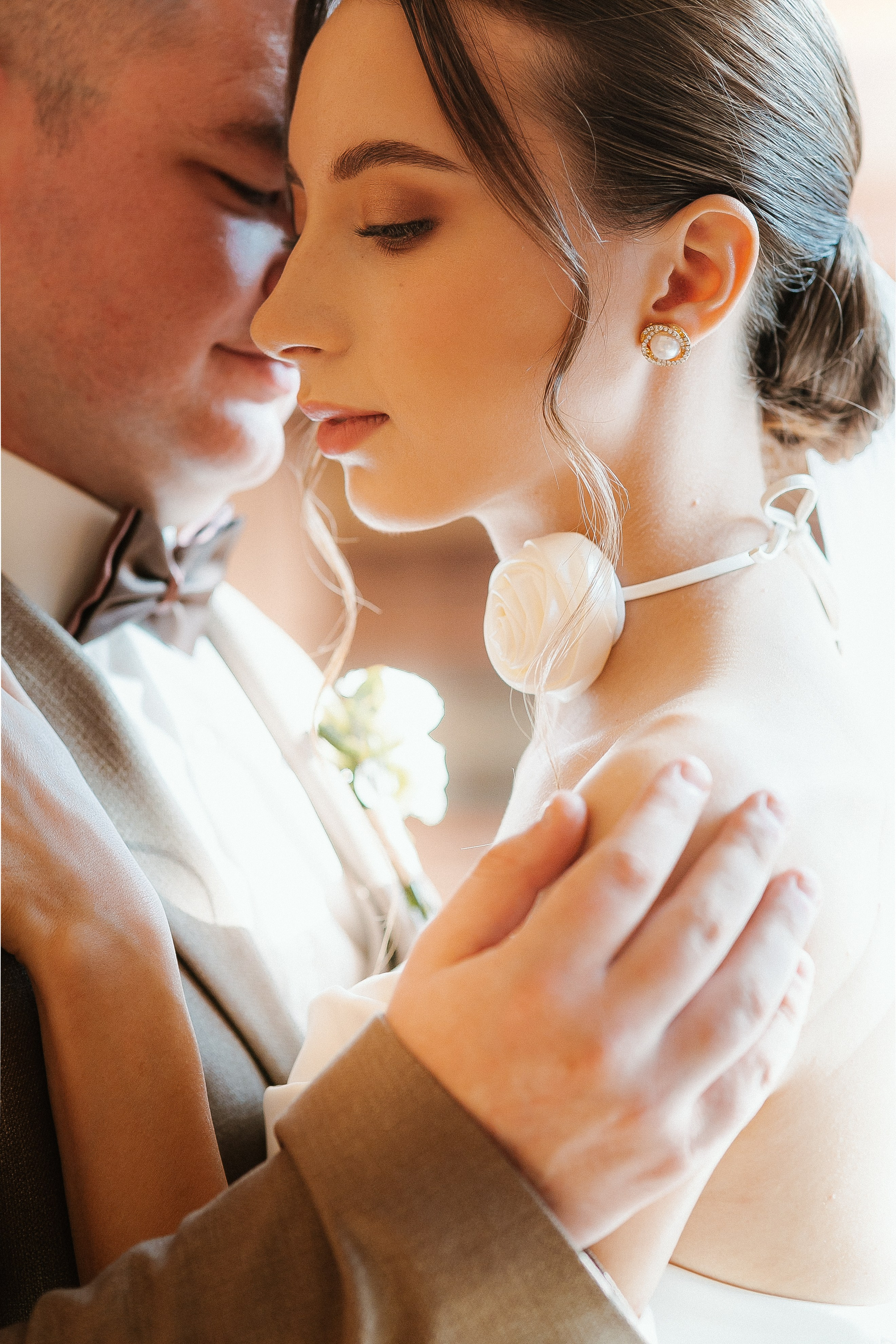 Свадебная осенняя фотосессия Ивана и Лидии в городе. Свадебный и репортажный фотограф в Ярославле и Санкт-Петербурге Роман Микрюков