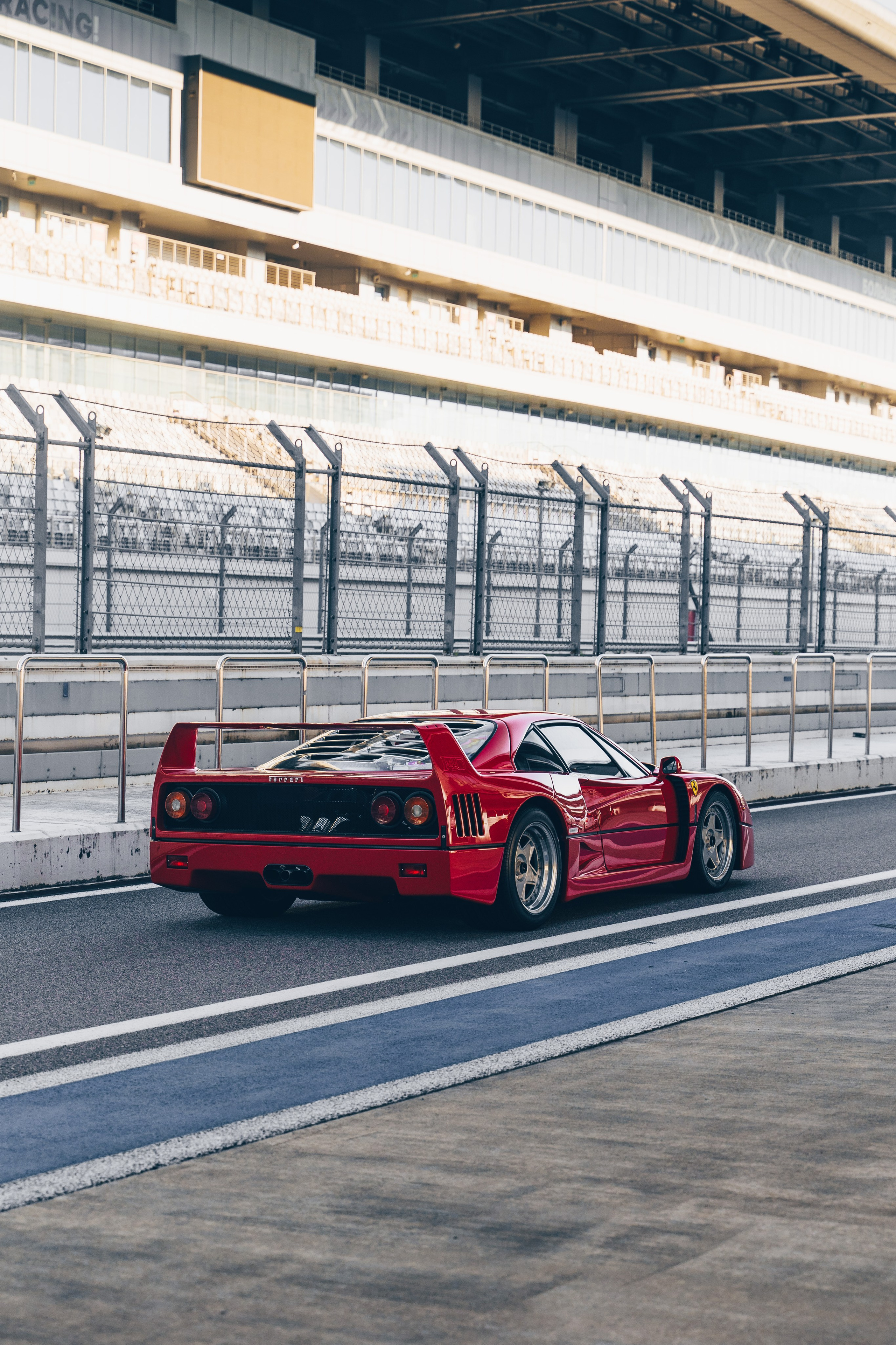 Ferrari F40 on the Sochi Autodrom. Автомобильный и просто лучший фотограф в Сочи Nikita No Name