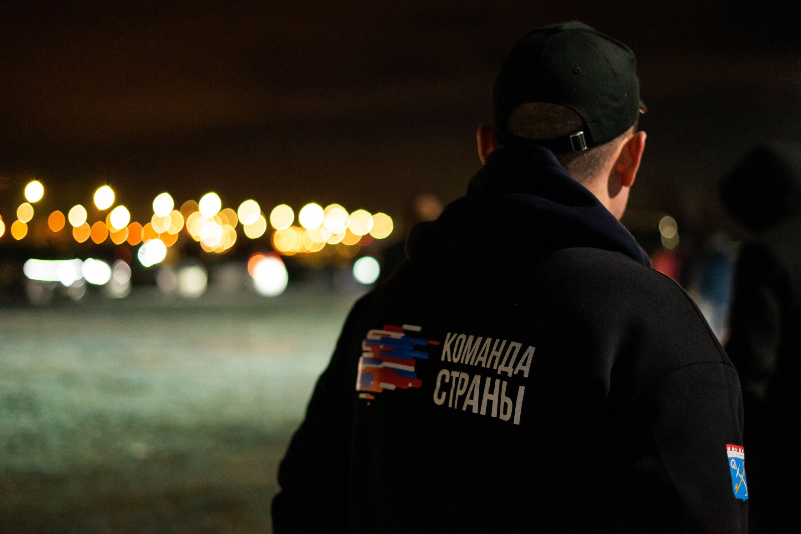 Передача благодатного огня. ДМИТРИЙ ХОРУНЖИЙ — репортажный фотограф, видеограф СПБ