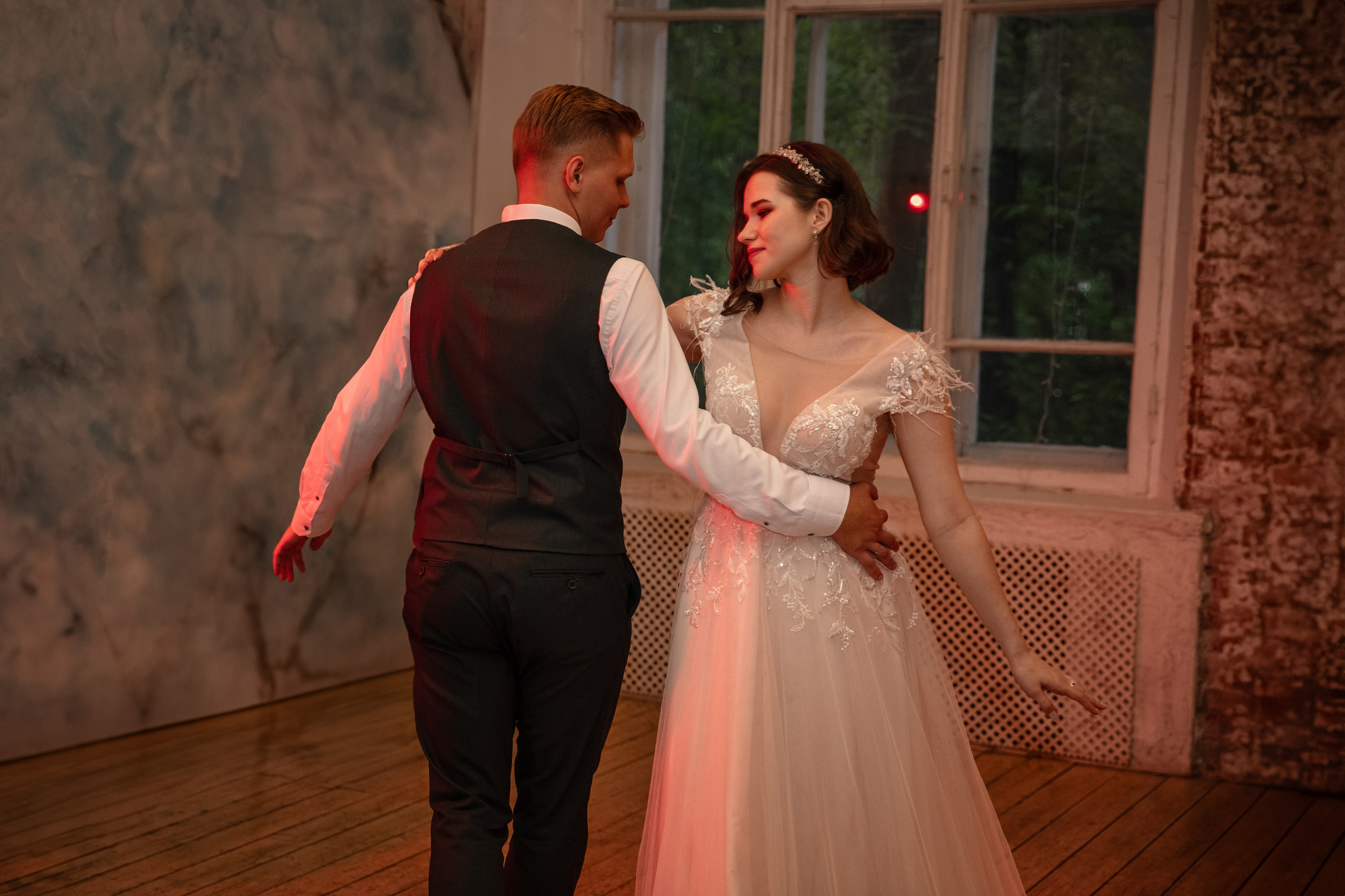 Стильная свадебная фотосессия Москва | Свадебный фотограф. Фотограф брендов и бизнеса в Москве Алексей Сентюрин