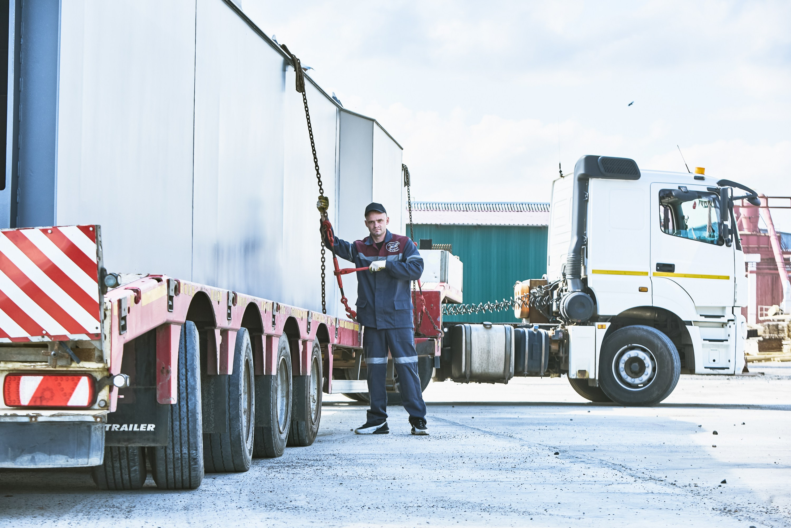 Портрет специалиста на рабочем месте. Фотограф Олег Юршевич Солигорск Минск