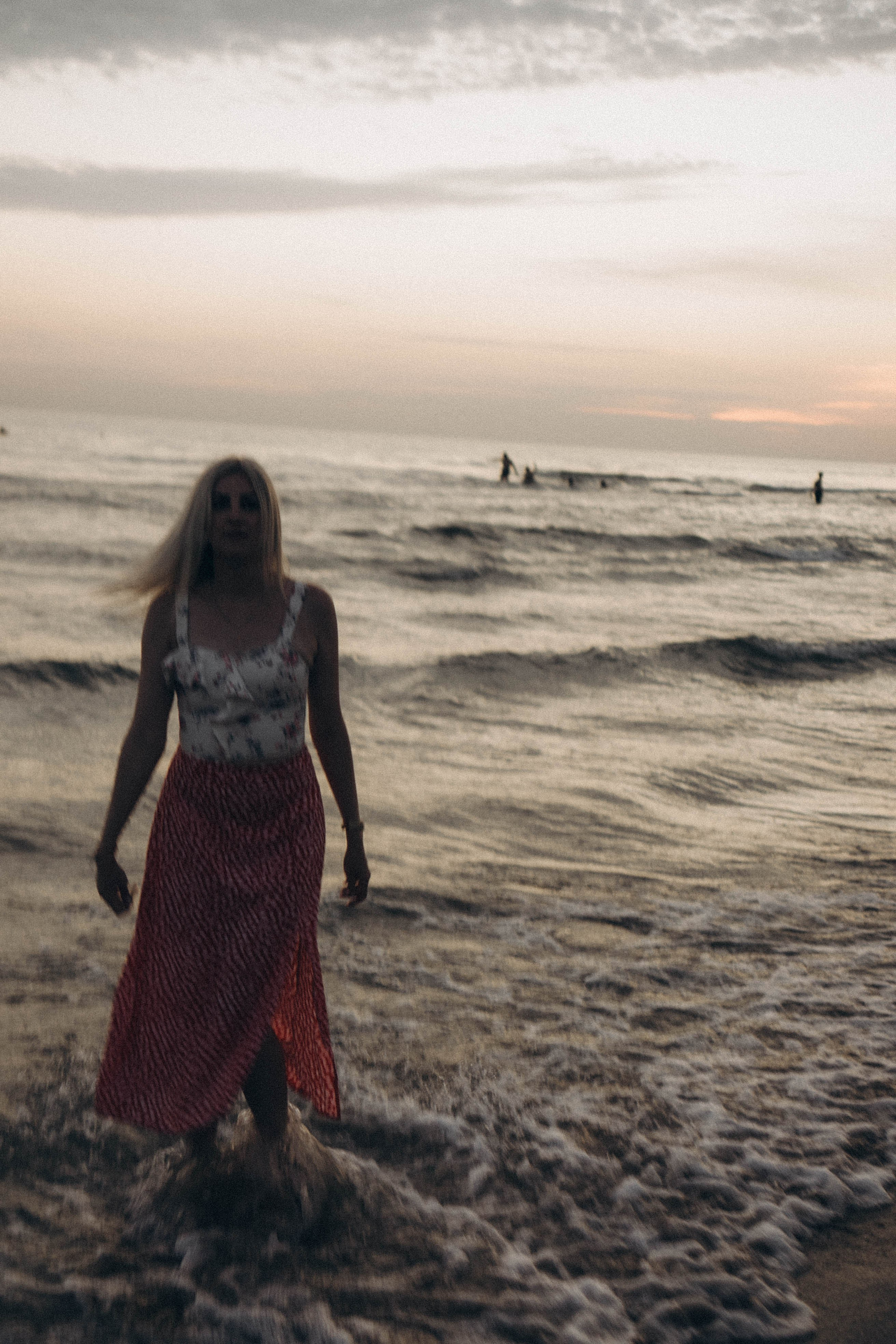 Июльский вечер на берегу черного моря. Профессиональный фотограф, Санкт-Петербург — Виктория Богомолова