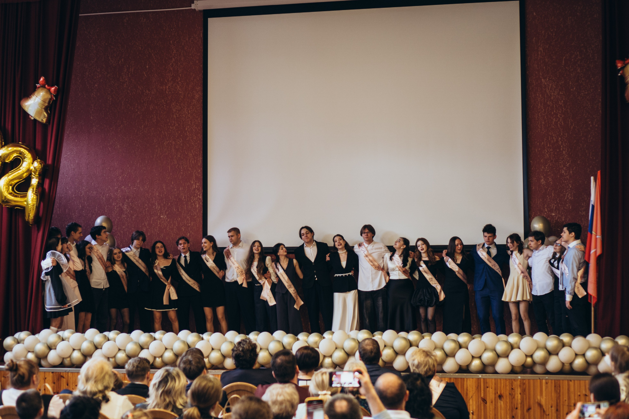 ПОСЛЕДНИЙ ЗВОНОК. Профессиональный фотограф, Санкт-Петербург — Виктория Богомолова