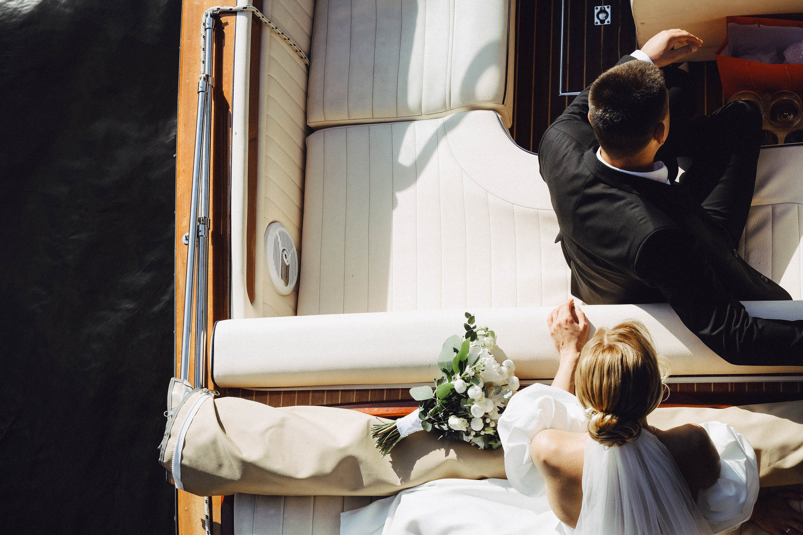 СВАДЕБГНАЯ ПРОГУЛКА ПО КАНАЛ САНКТ-ПЕТЕРБУРГА НА КАТЕРЕ. Профессиональный фотограф, Санкт-Петербург — Виктория Богомолова