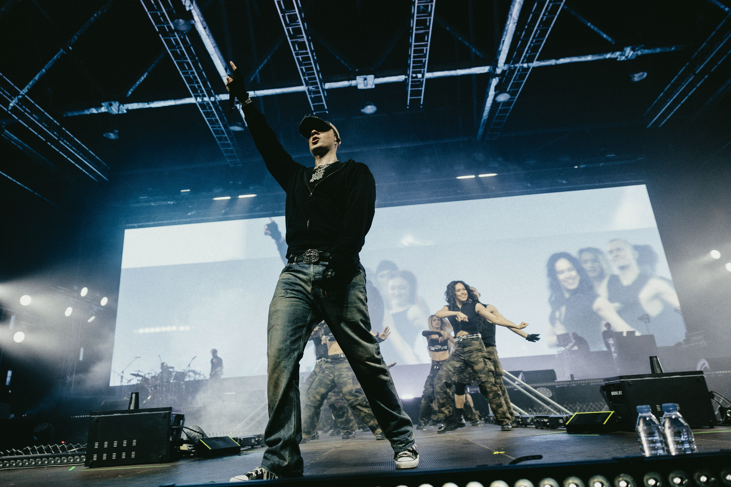 ЕГОР КРИД. Фотограф Иркутск Антипин Сергей