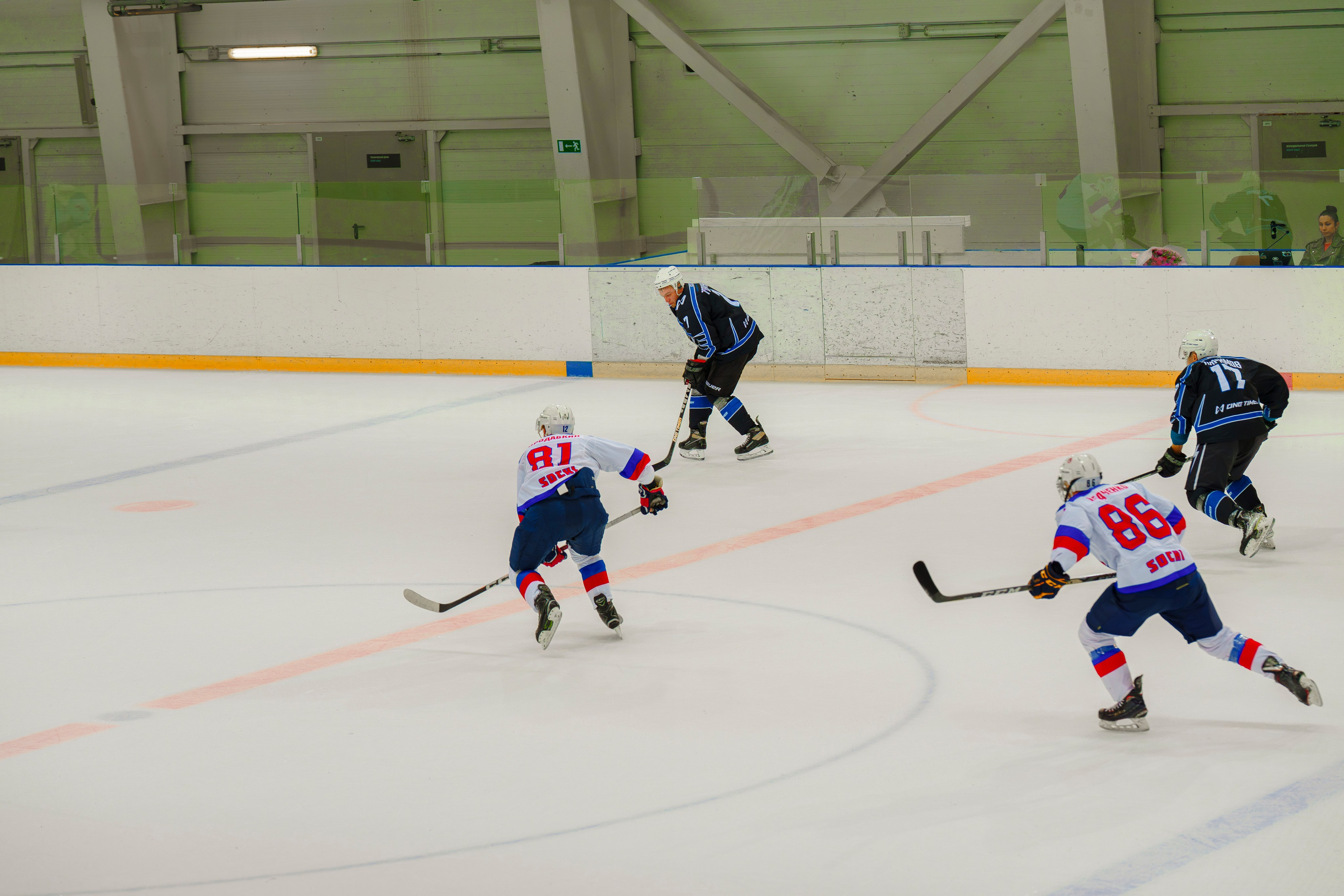 Фотосъемка хоккейных матчей в Сочи. Фотограф видеограф Геннадий Янбаев в Сочи, Краснодаре