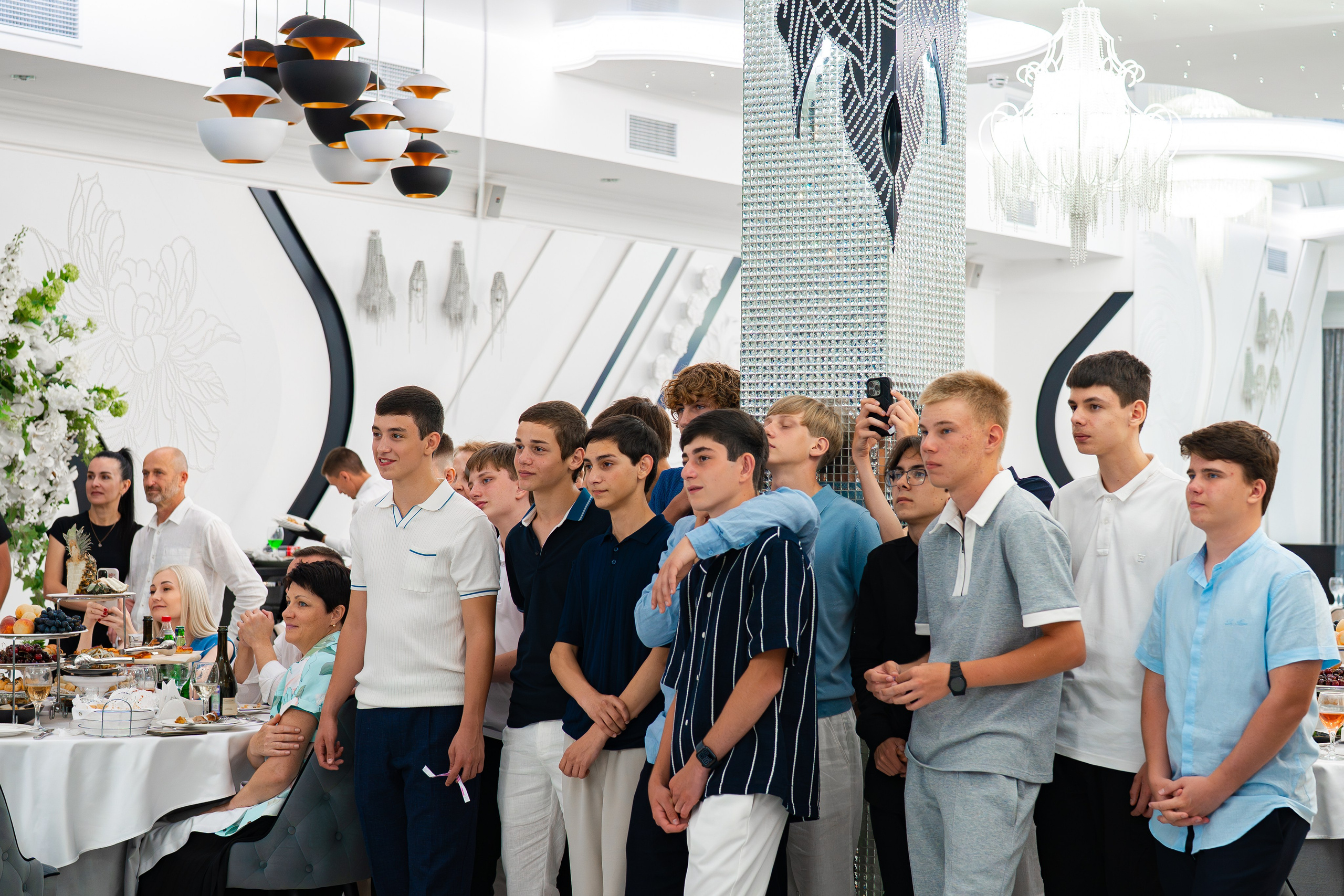 Школьный бал. Фотограф видеограф Геннадий Янбаев в Сочи, Краснодаре