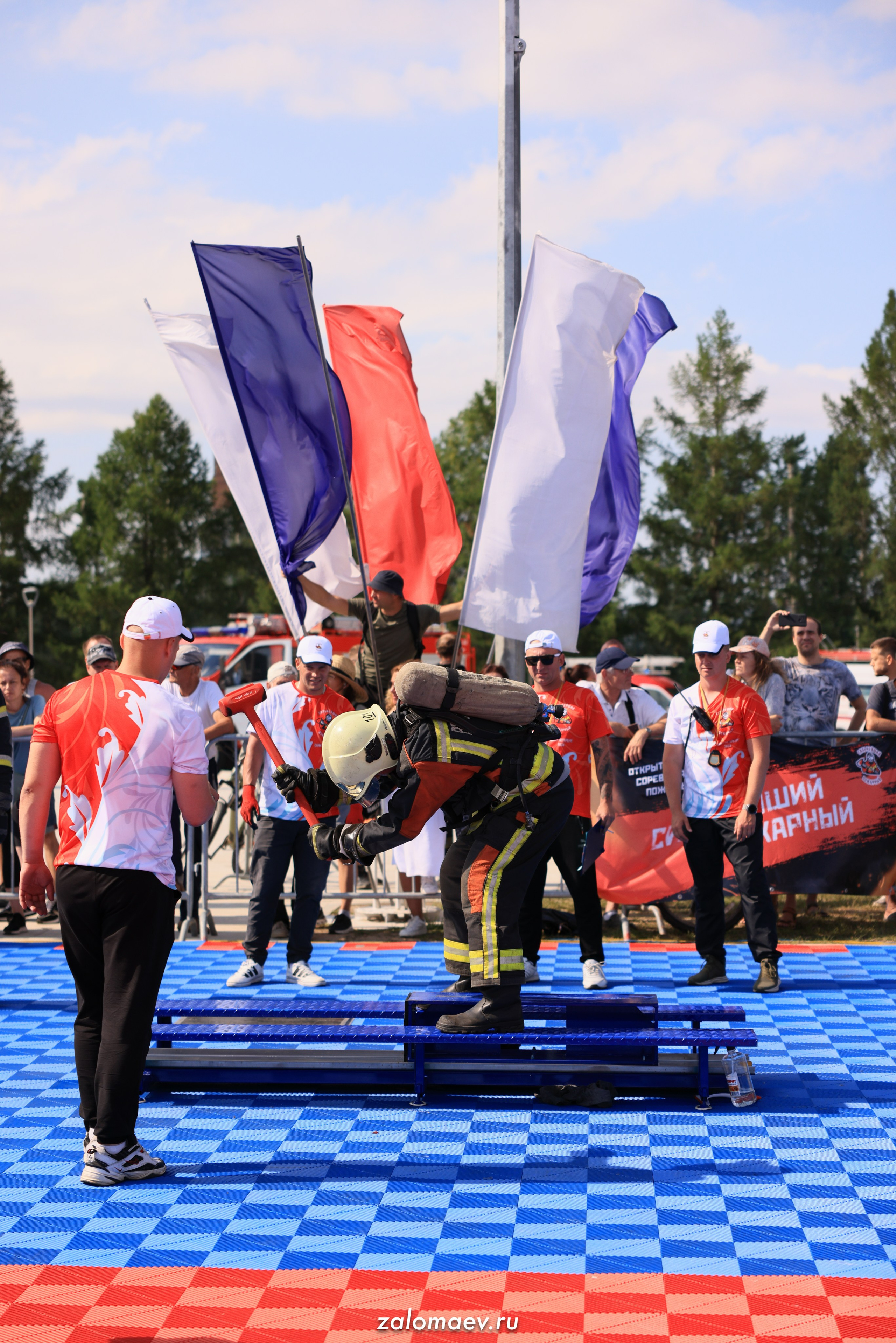 Сильнейший пожарный. Фотограф Александр Заломаев
