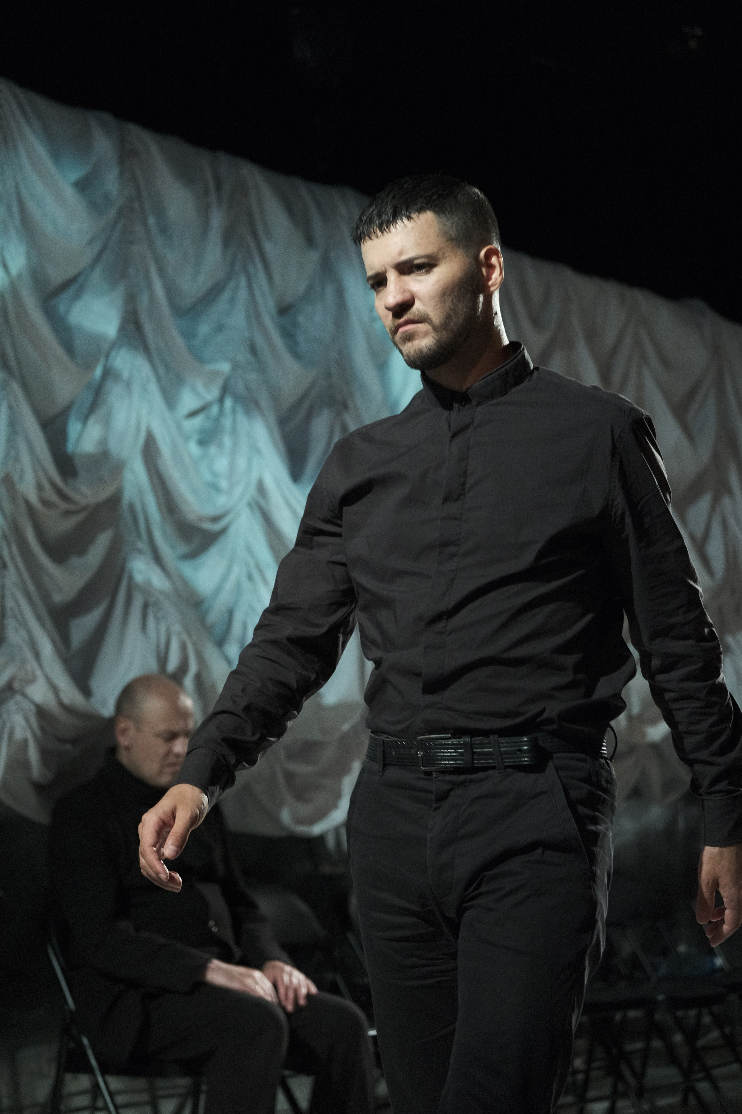 Фотосъемка спектакля Анна Каренина, Красноярского ТЮЗа