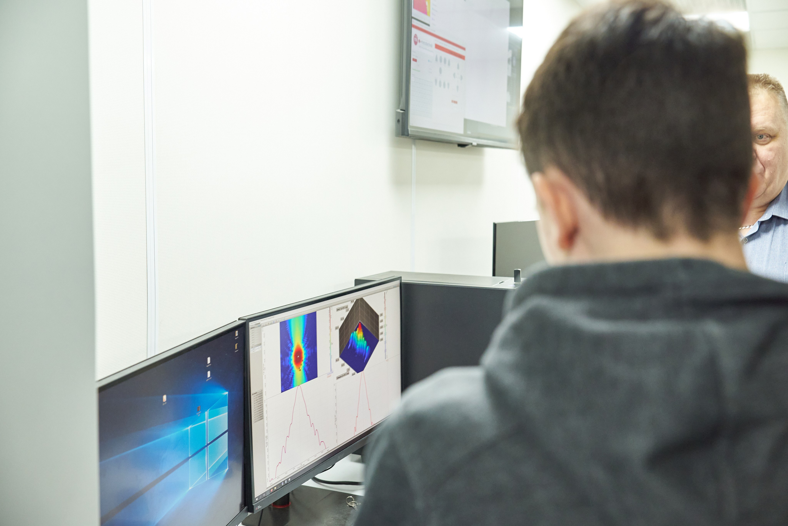 Экскурсия в «Газпром Космические системы». Фотограф Щёлково