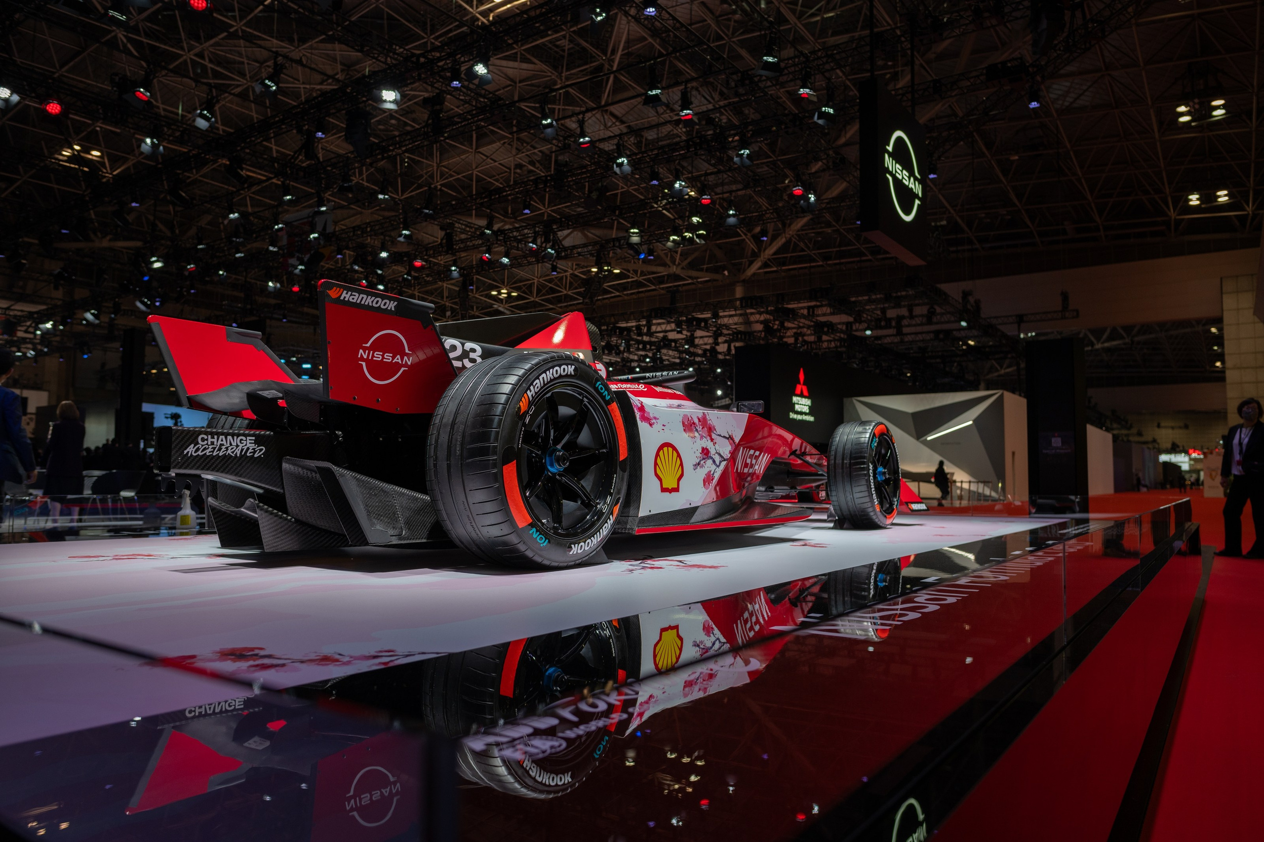 Tokyo Mobility Show 2023. Photographer in Tokyo Anatolii Ozarto