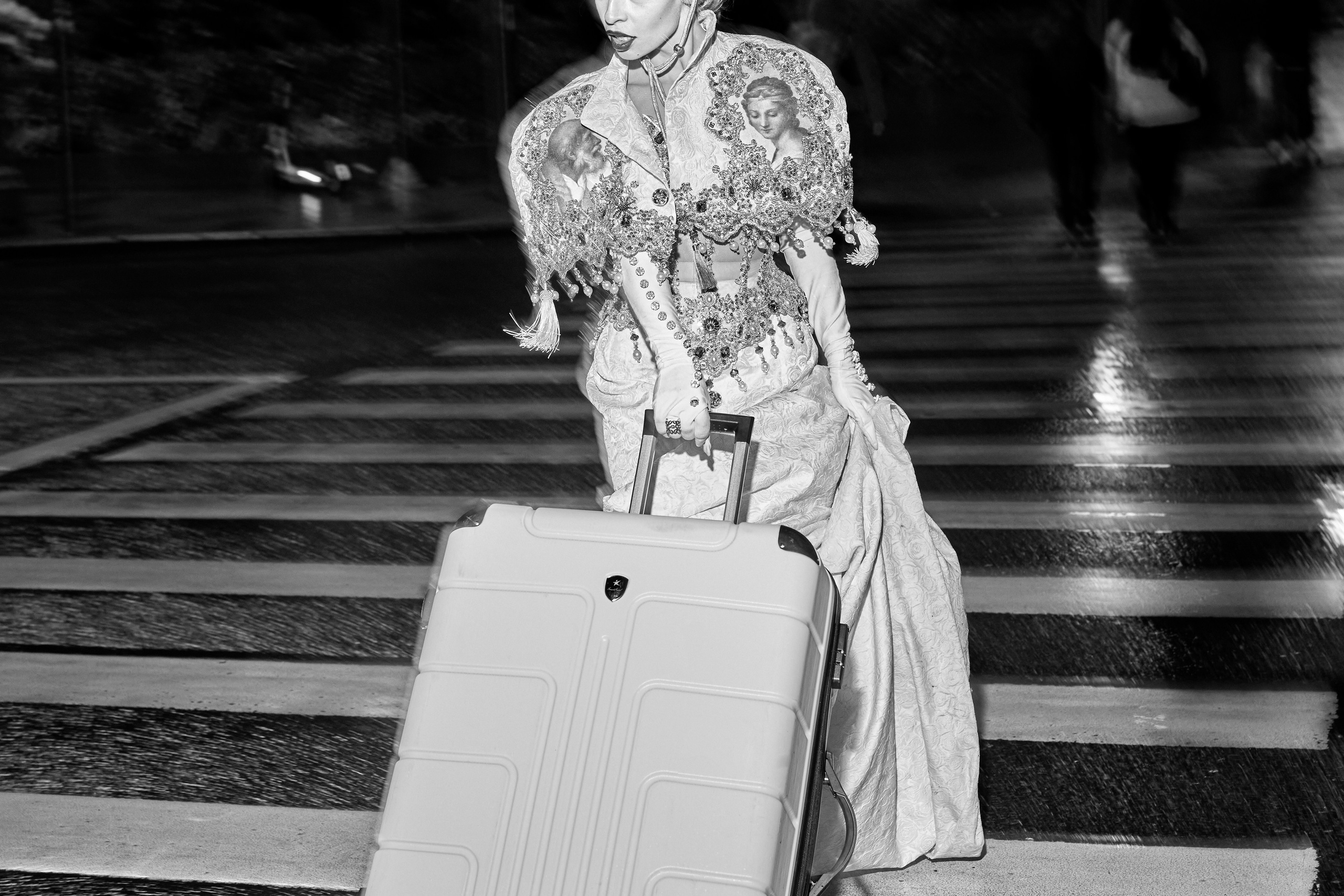 ELZA MODRICH — Дизайнер одежды ручной работы