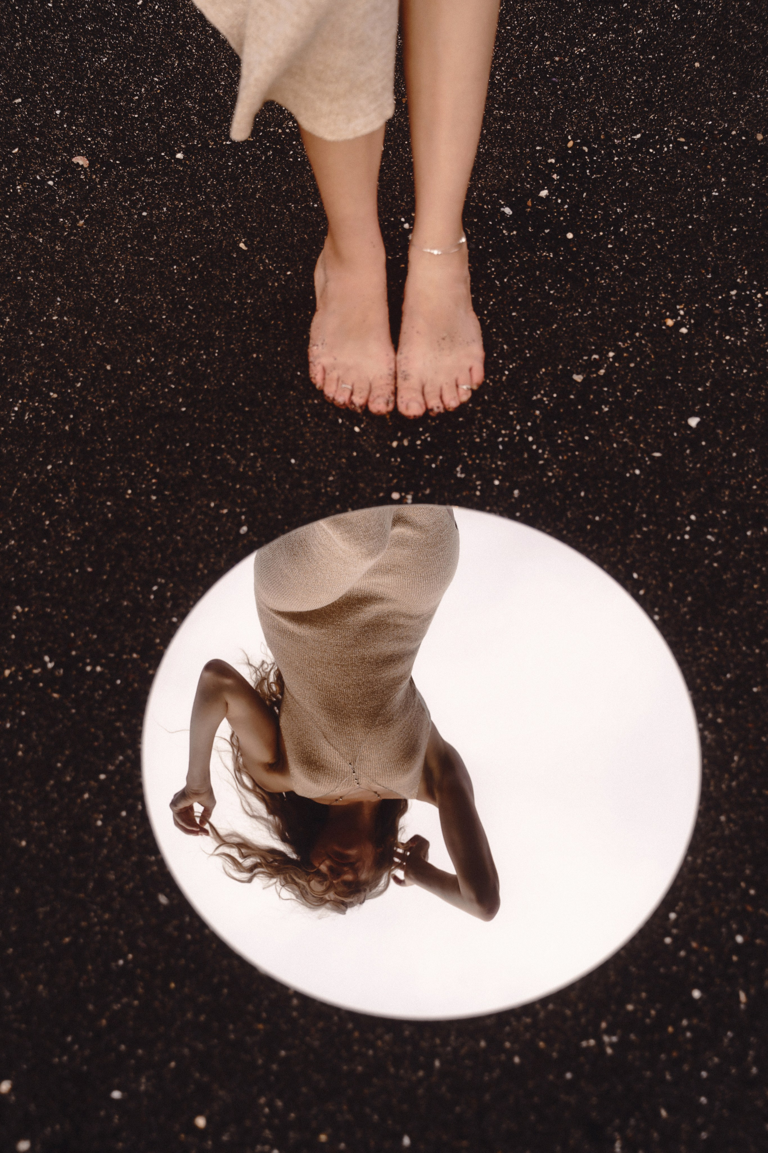 Таня с зеркалом. Женский фотограф Марина Хоняк