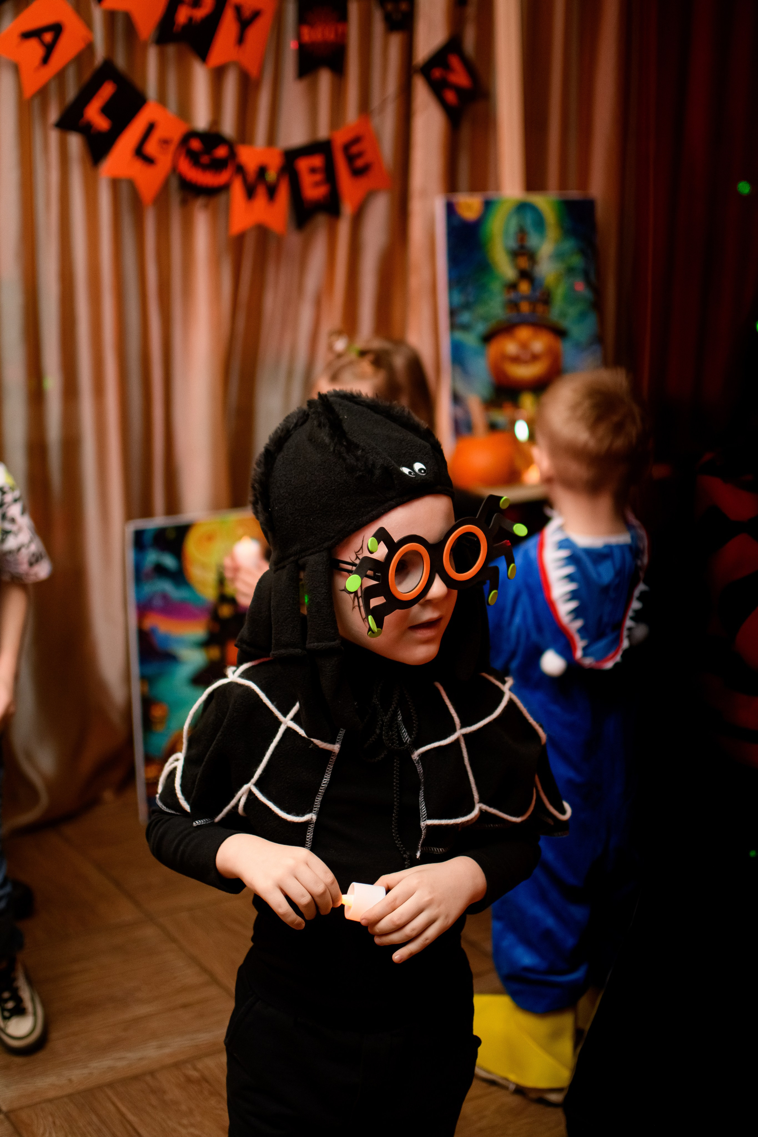 HALLOWEEN. Photokarish