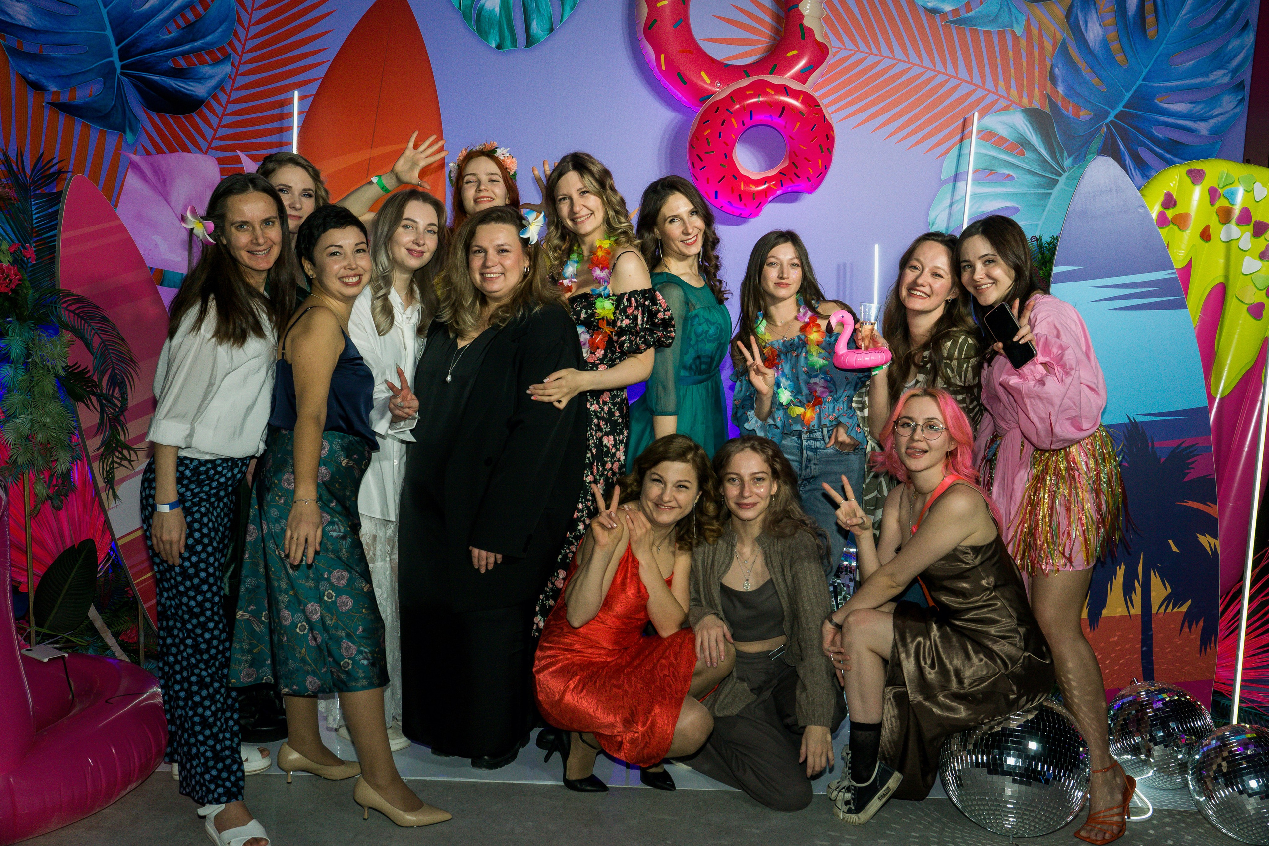 МТС корпоратив Гавайская вечеринка. Фотограф