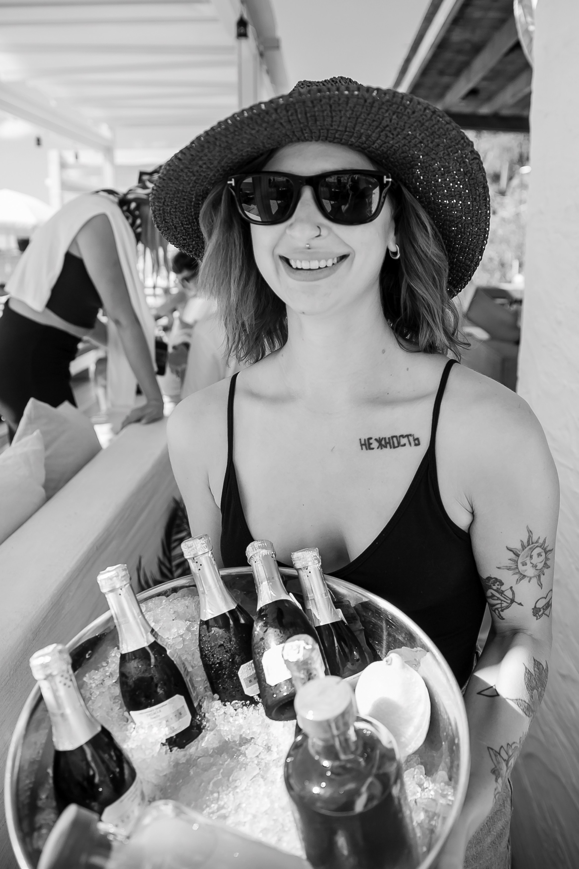 «Похмельный рейв» в ресторане DELMAR. Репортажный фотограф в Ялте Алексей Семёнов