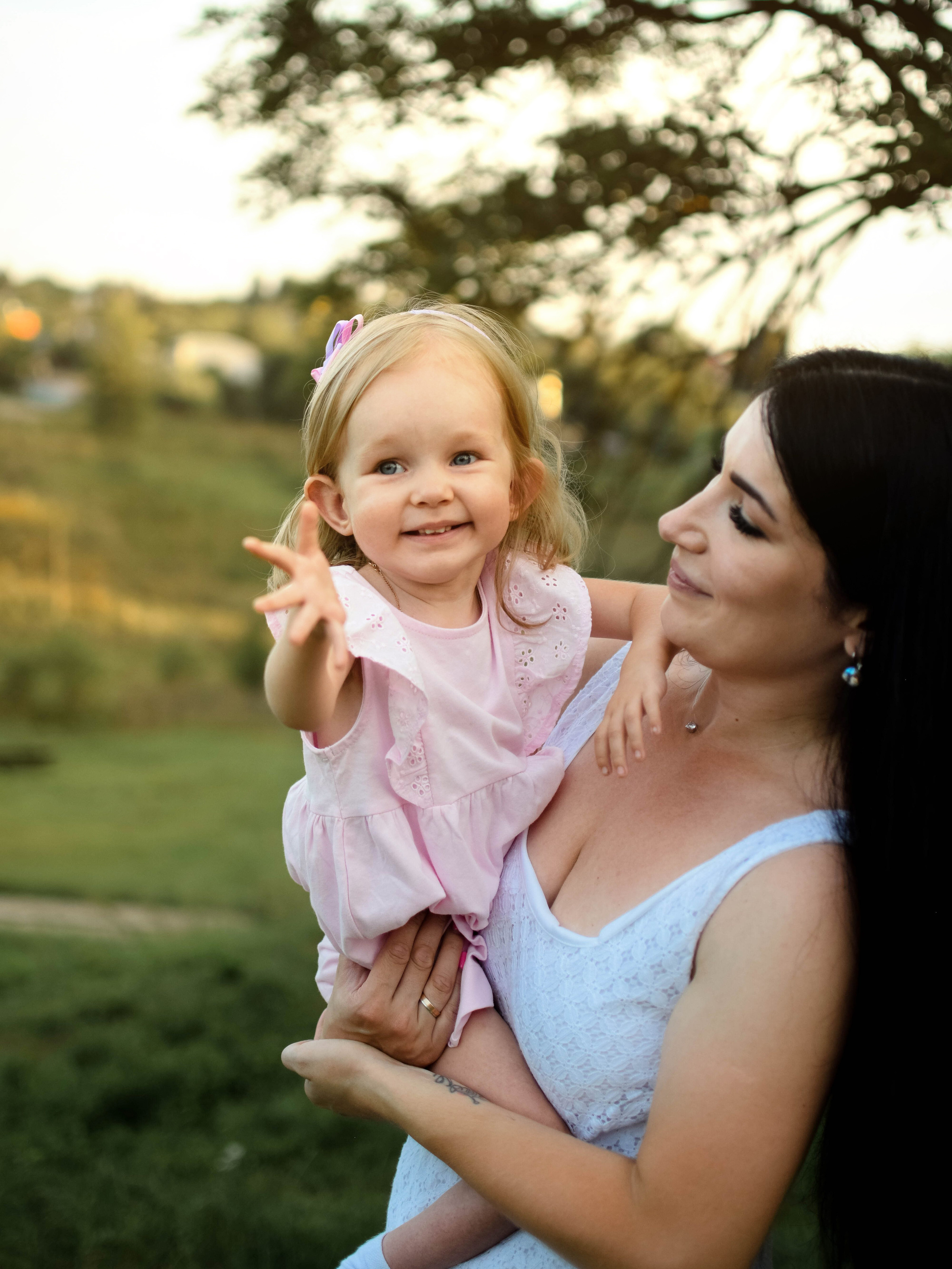 Красивая семейная фотосъёмка в Ясной. Семейный фотограф Щёкино, Тула. От 5000р