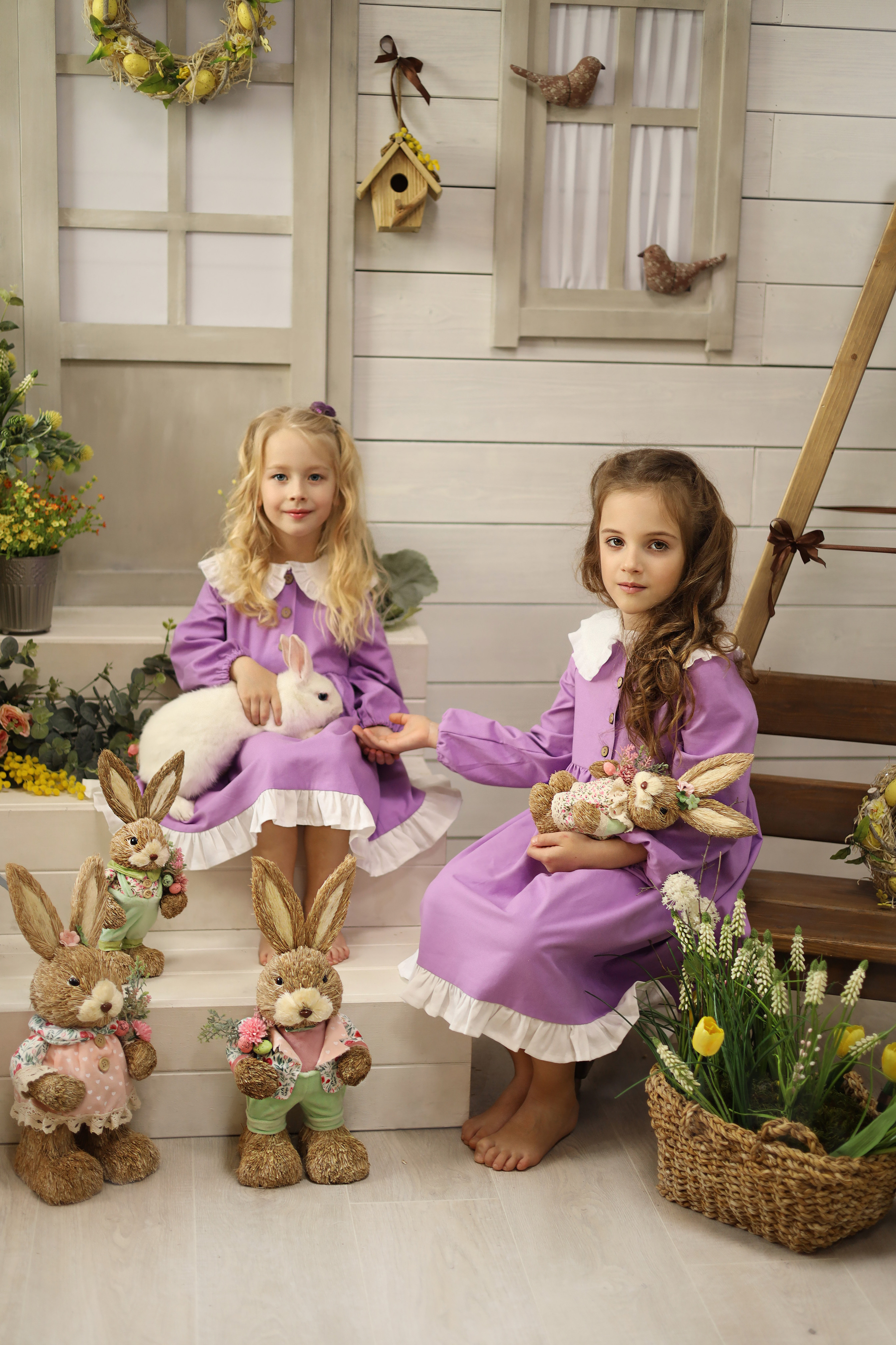 Босиком с пасхальным кроликом. Семейный фотограф. Севастополь. Крым