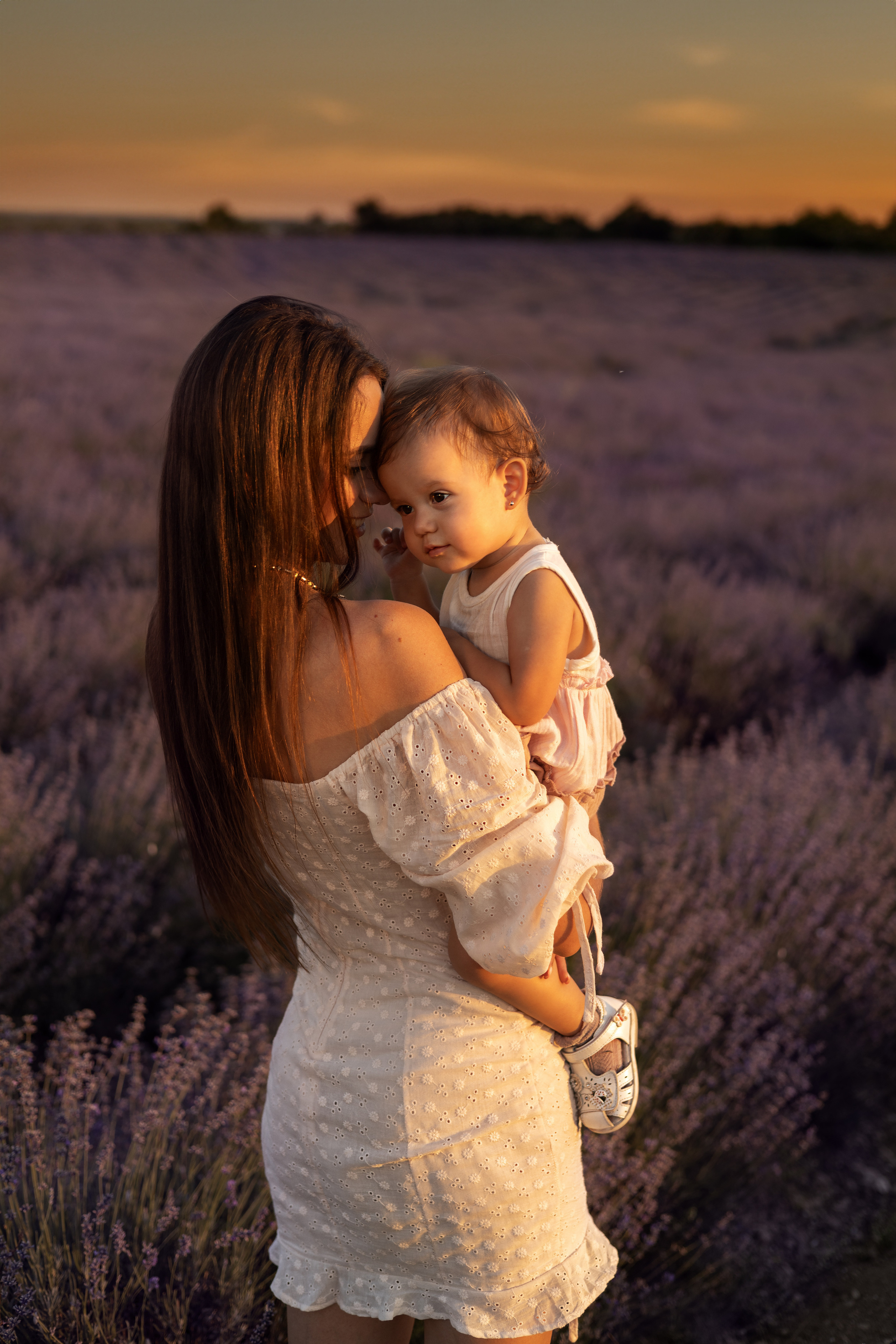 Мама с малышкой в крымском Провансе. Семейный фотограф. Севастополь. Крым