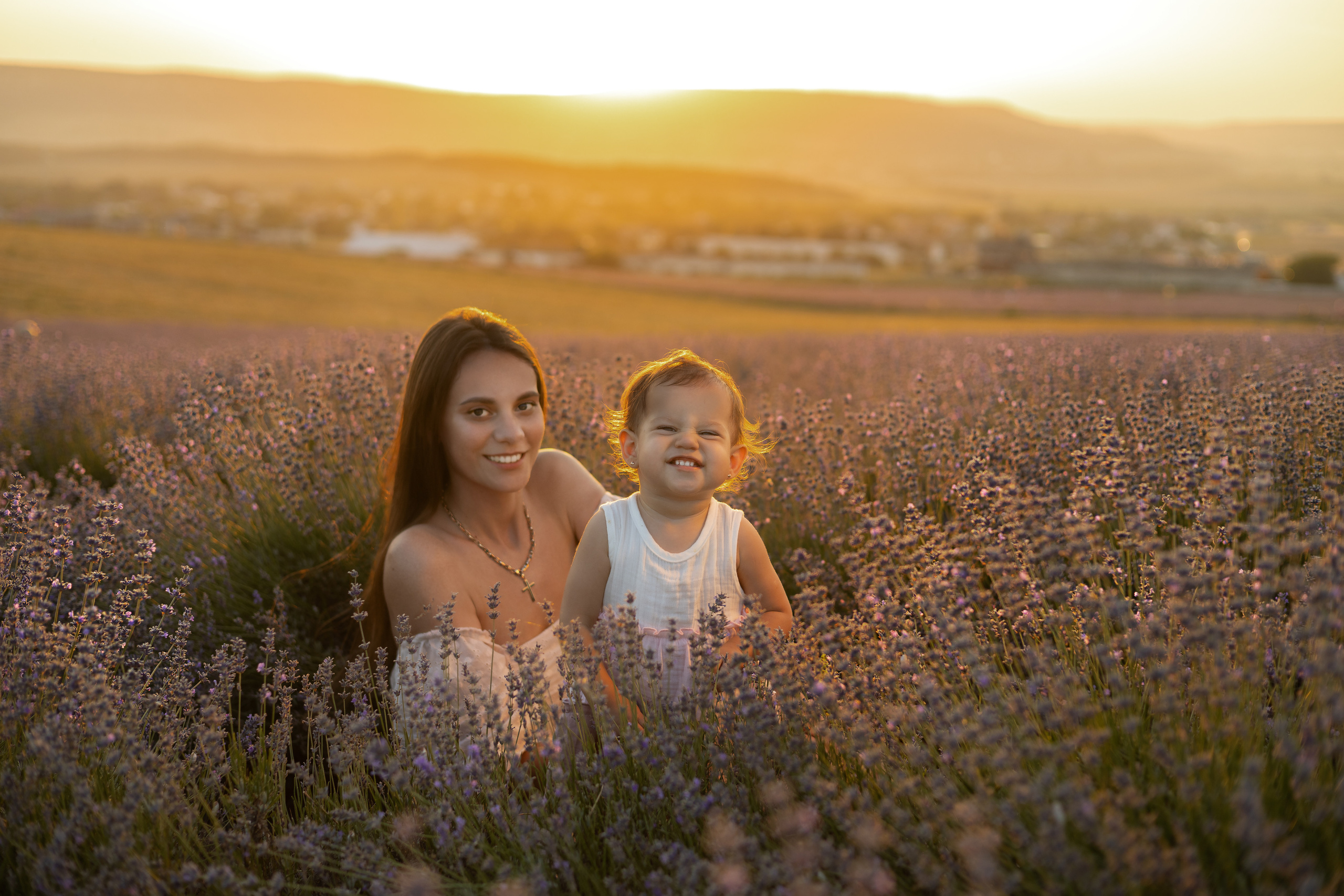 Мама с малышкой в крымском Провансе. Семейный фотограф. Севастополь. Крым
