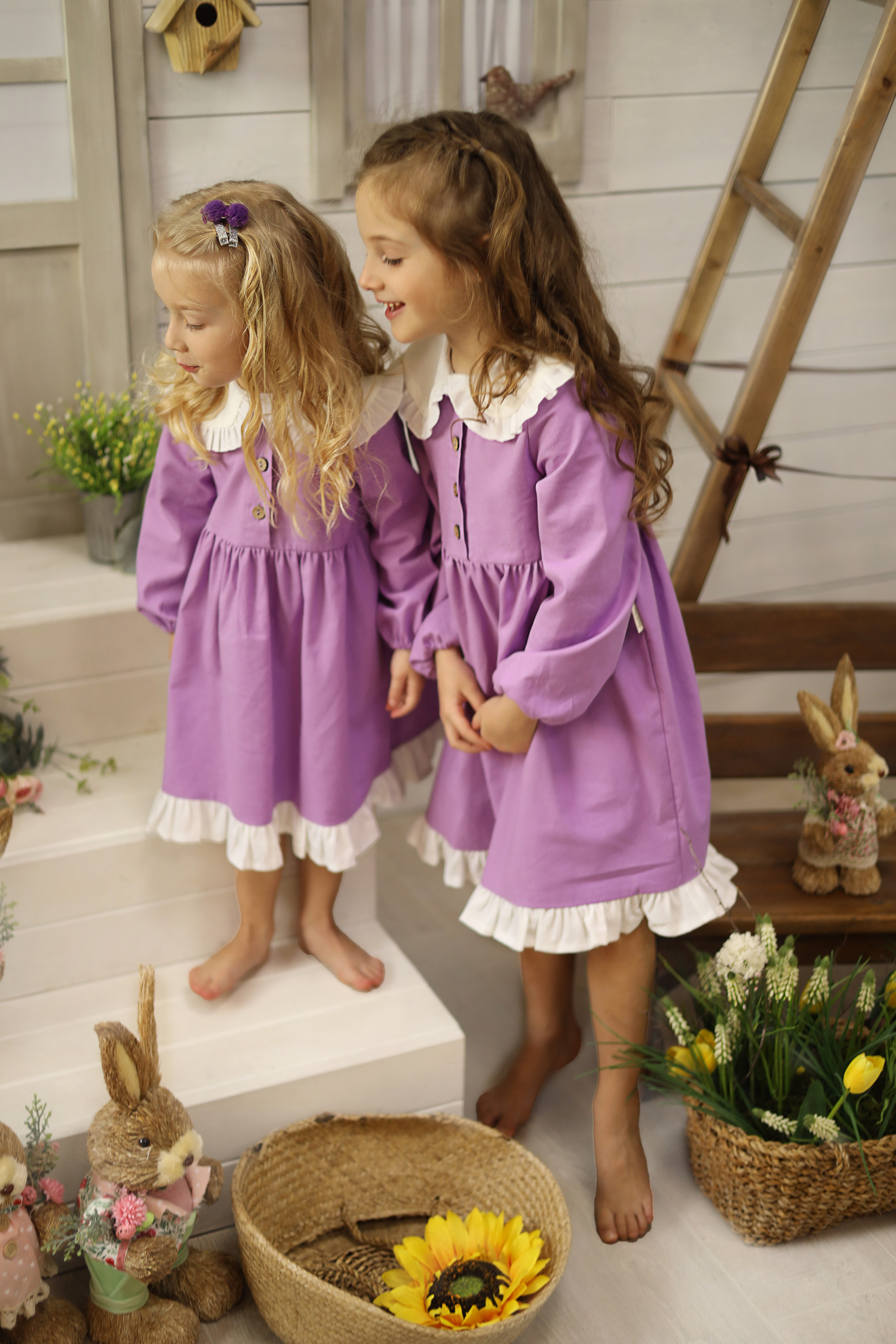 Босиком с пасхальным кроликом. Семейный фотограф. Севастополь. Крым