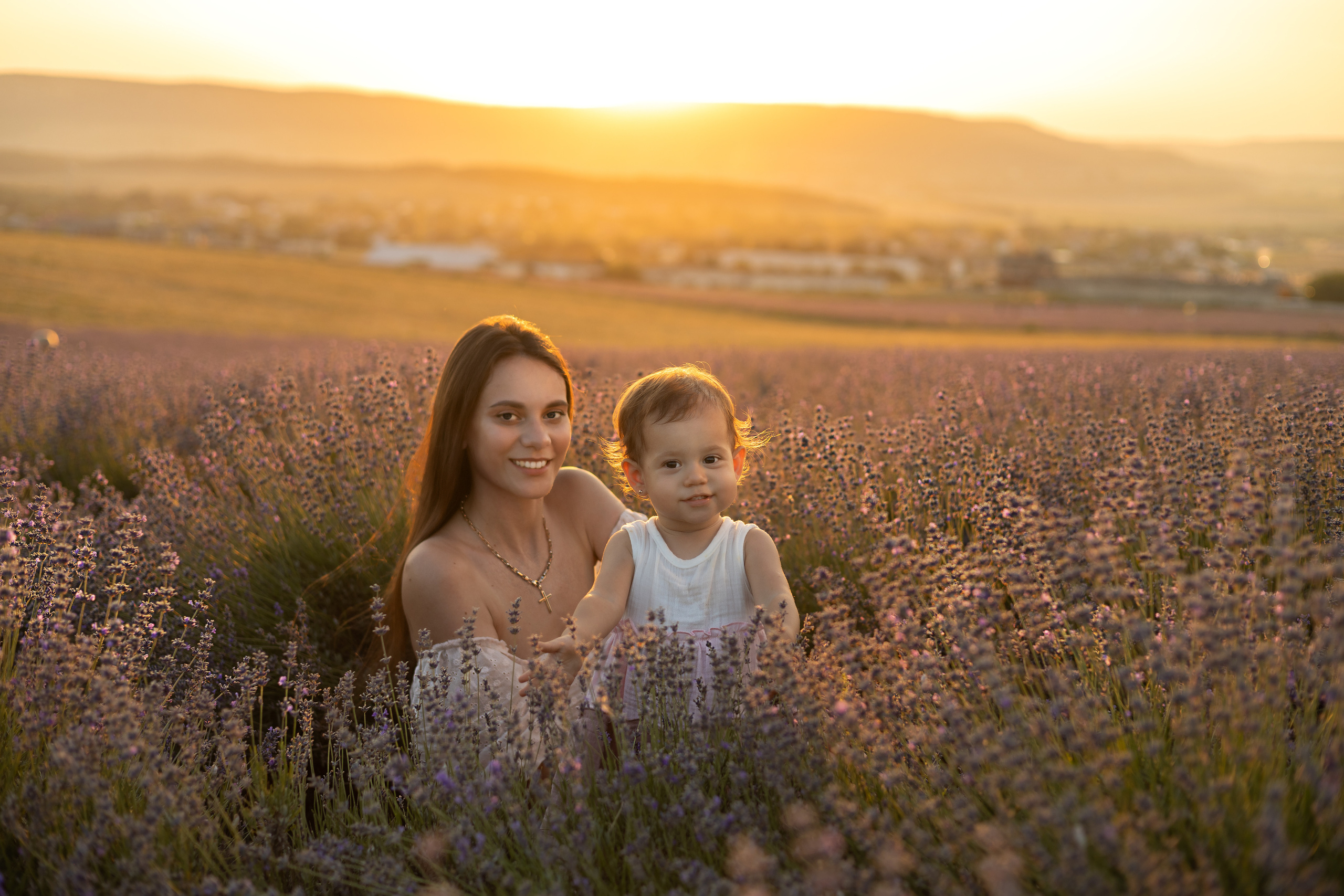 Мама с малышкой в крымском Провансе. Семейный фотограф. Севастополь. Крым