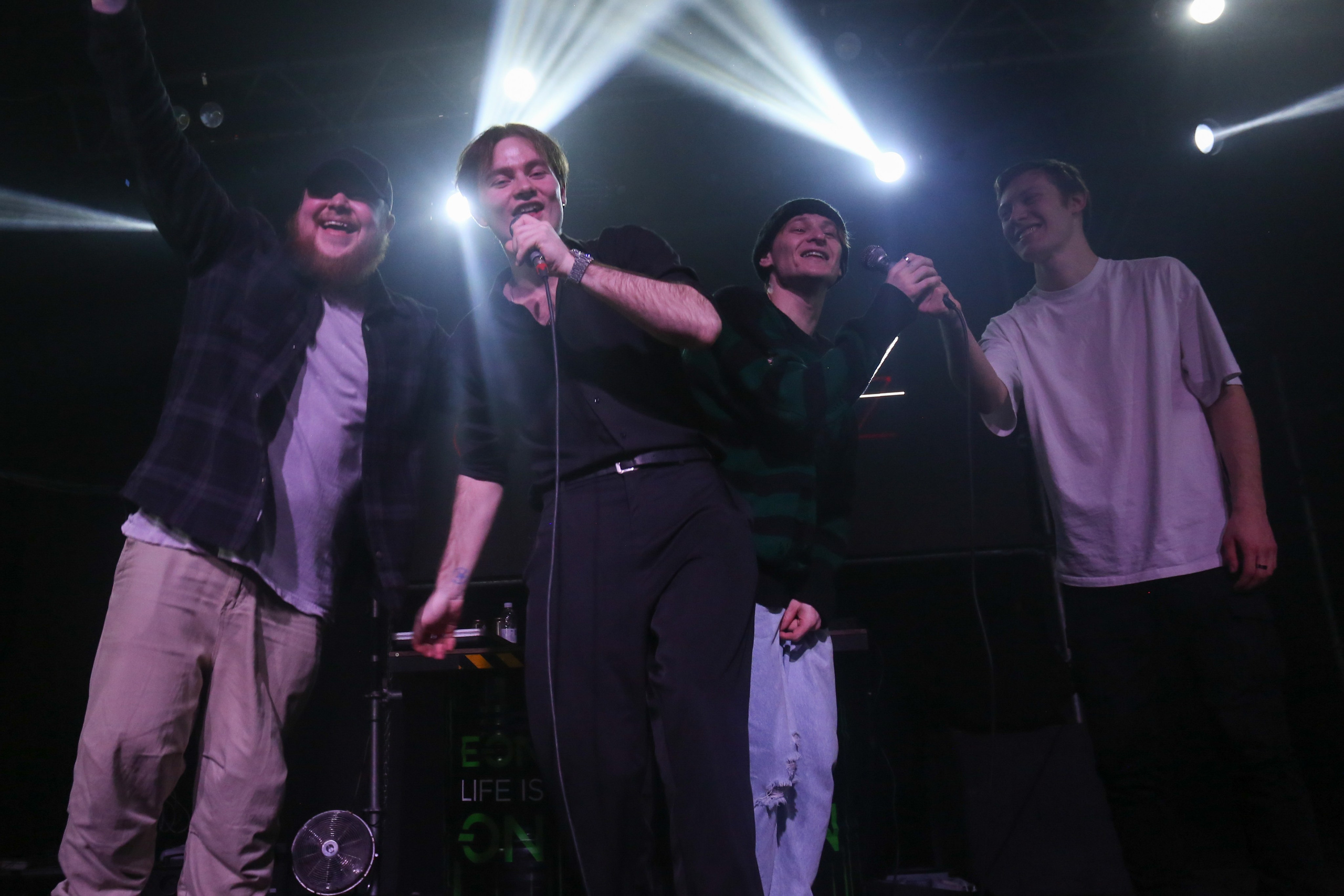 OyBoyz Нирвана. Фотограф Екатеринбург Владимир Смирнов