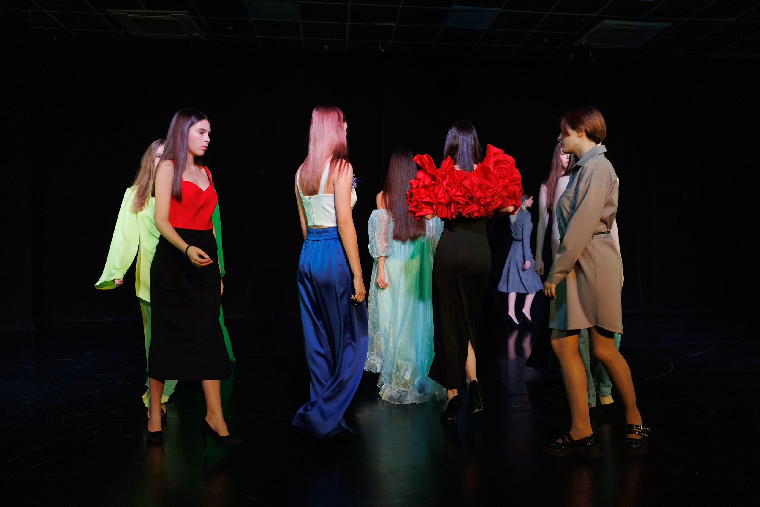 Показ коллекций Новосибирских дизайнеров для Fly Production. Фотограф Новосибирск — Наталья Гресь