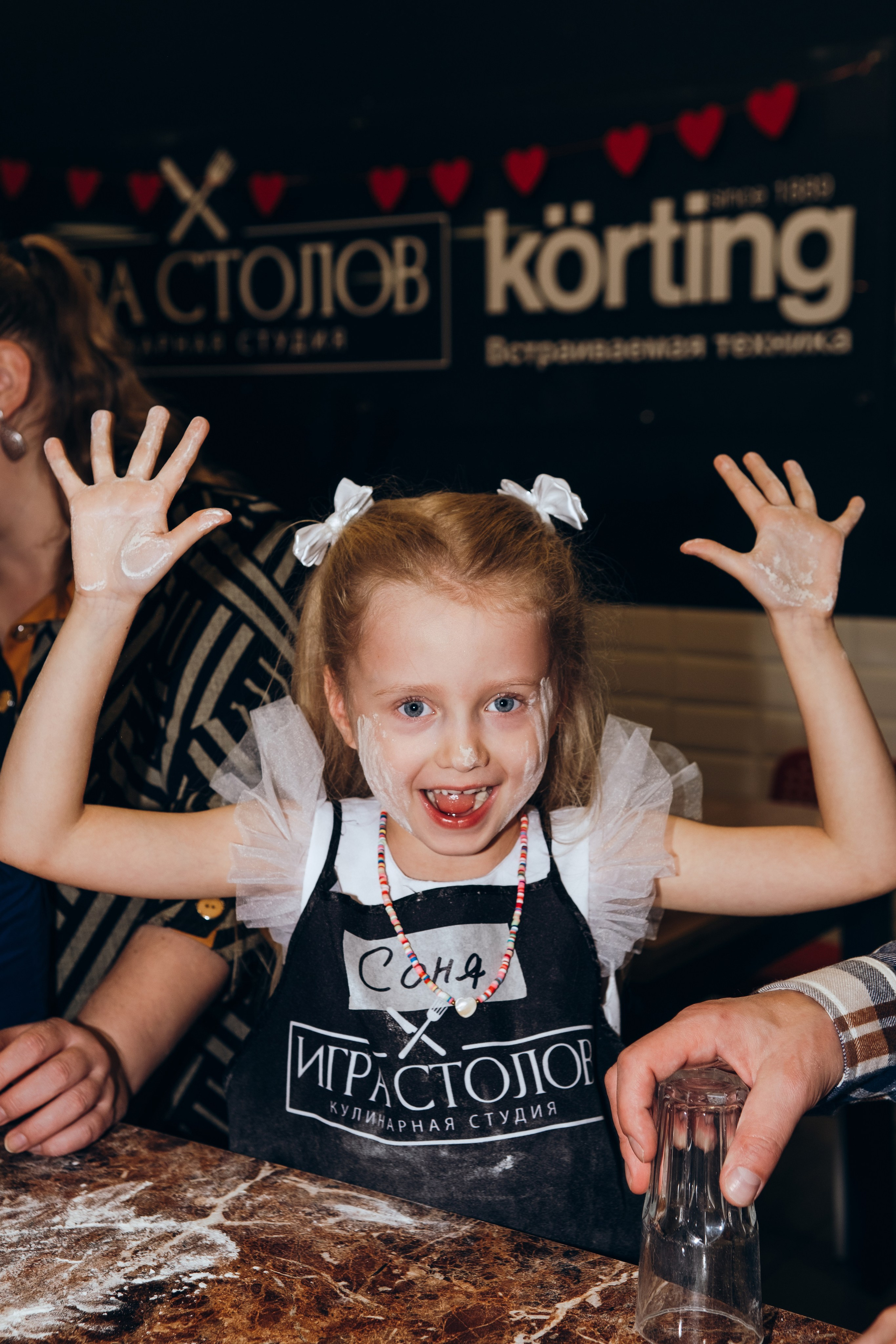 Игра столов. Фотограф в Санкт-Петербурге Кристина Брянская