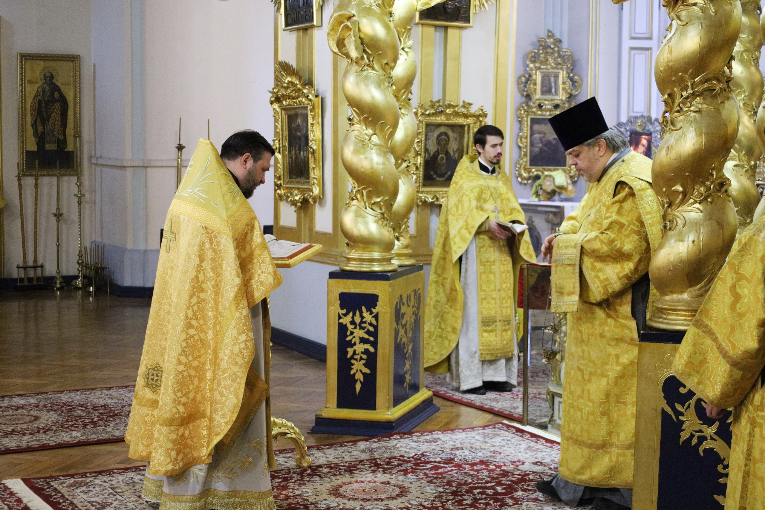 НЕДЕЛЯ 23-Я ПО ПЯТИДЕСЯТНИЦЕ. НИКОЛО-БОГОЯВЛЕНСКИЙ МОРСКОЙ СОБОР