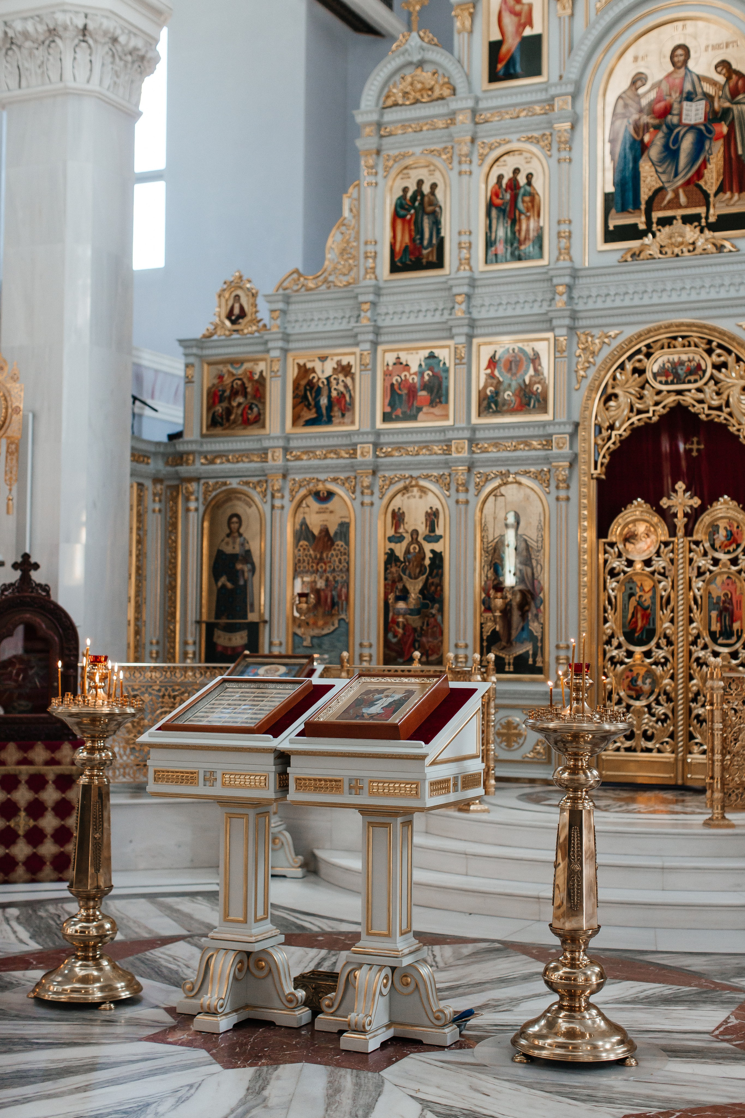 Фотосъемка крещения  в Санкт- Петербурге