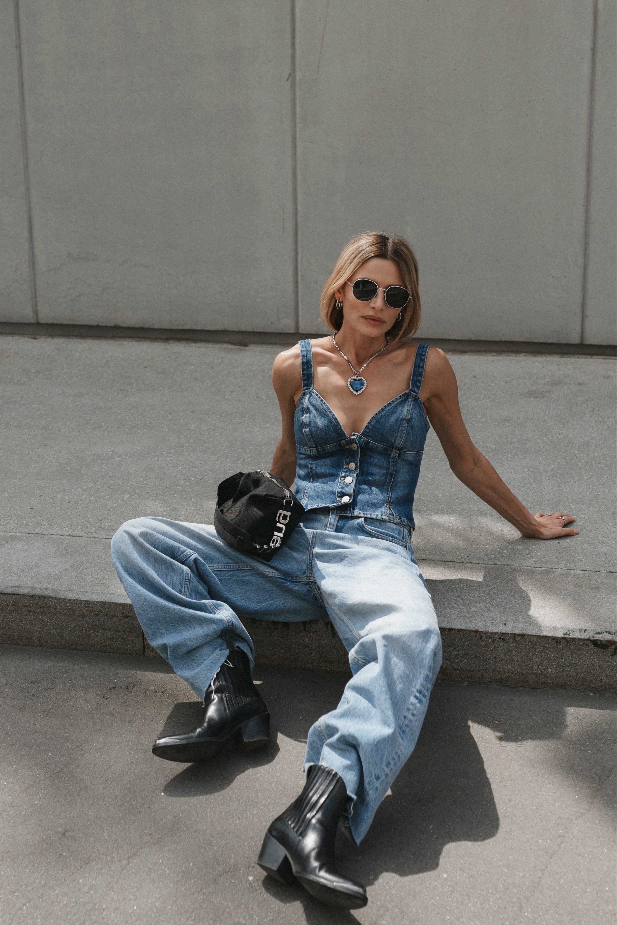 Съемка контента для стилиста. Фотограф товаров для соцсетей - инстаграм, вконтакте, сайта, блога. Контент-фотограф в Москве Хныкина Лена