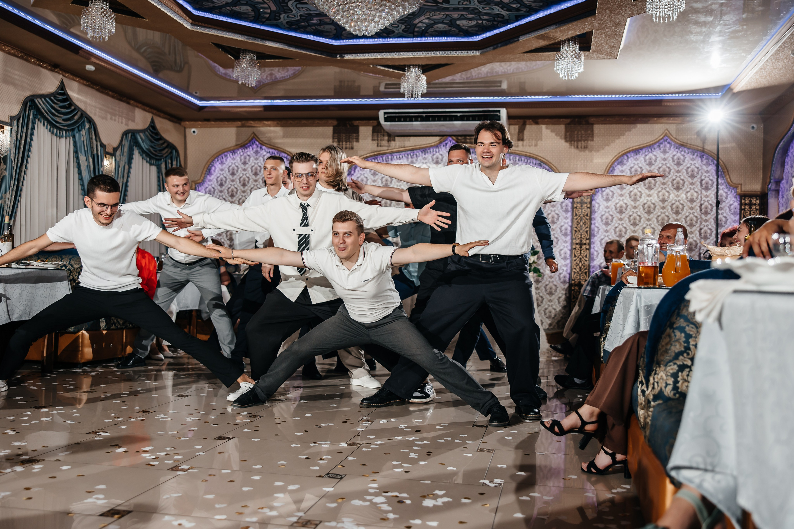 Анонс свадьбы Марии и Игоря. Банкет в ресторане Мероба. Свадебный фотограф в Крыму и Севастополе Ольга Баскакова