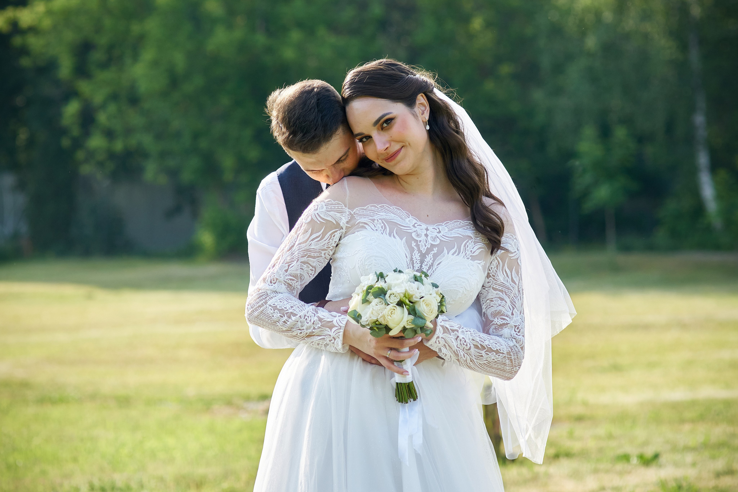 Свадебная прогулка. Фотограф Владимир Артамонов