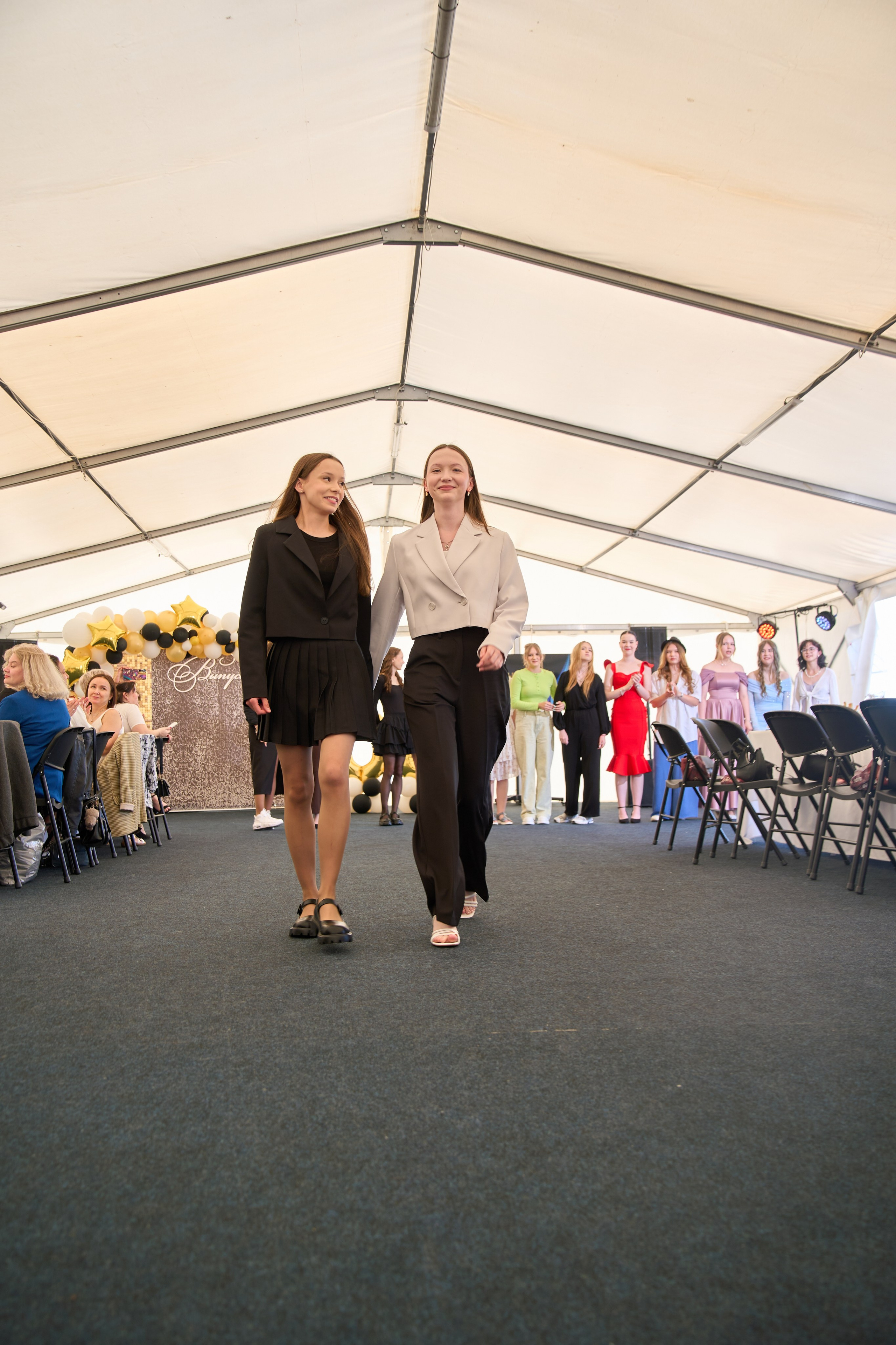 Выпускной 4 шк 9 класс Коматек. Фотостудия «Стрекоза»