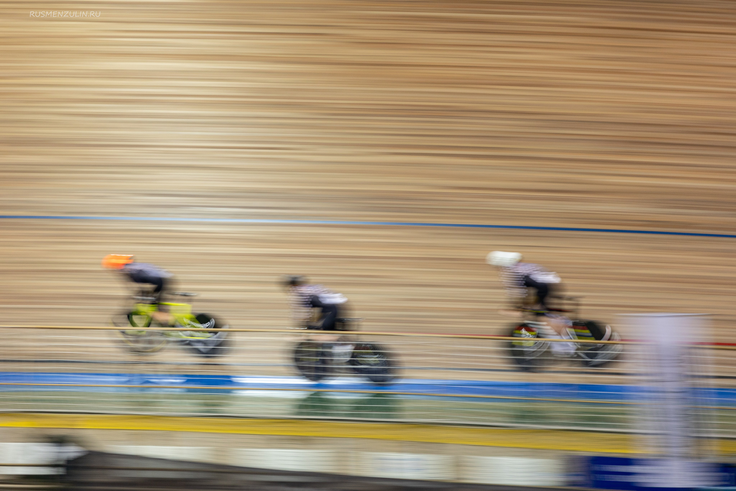 Cyclingrace крылатское декабрь 2025. Лучшие моменты и живые эмоции в моем объективе! Обращайтесь