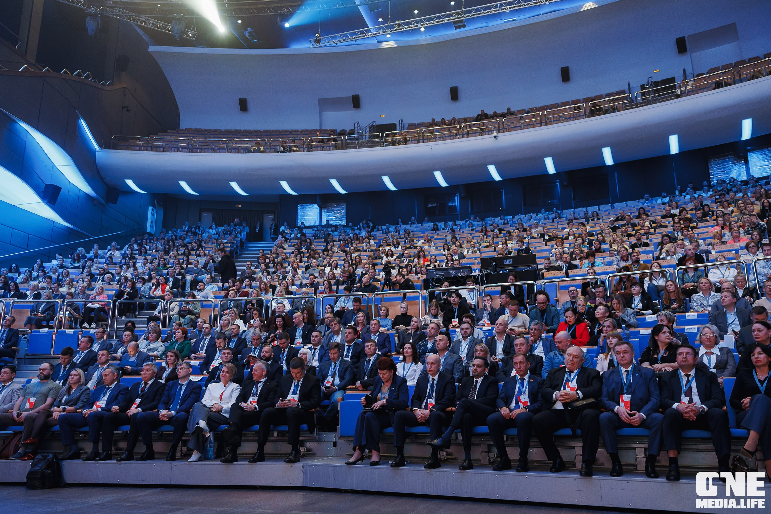 Фоторепортаж VII Международный форум «Вселенная бизнеса. Время Побед». One Media Life: фоторепортажи, фотоотчеты с мероприятий и заведений