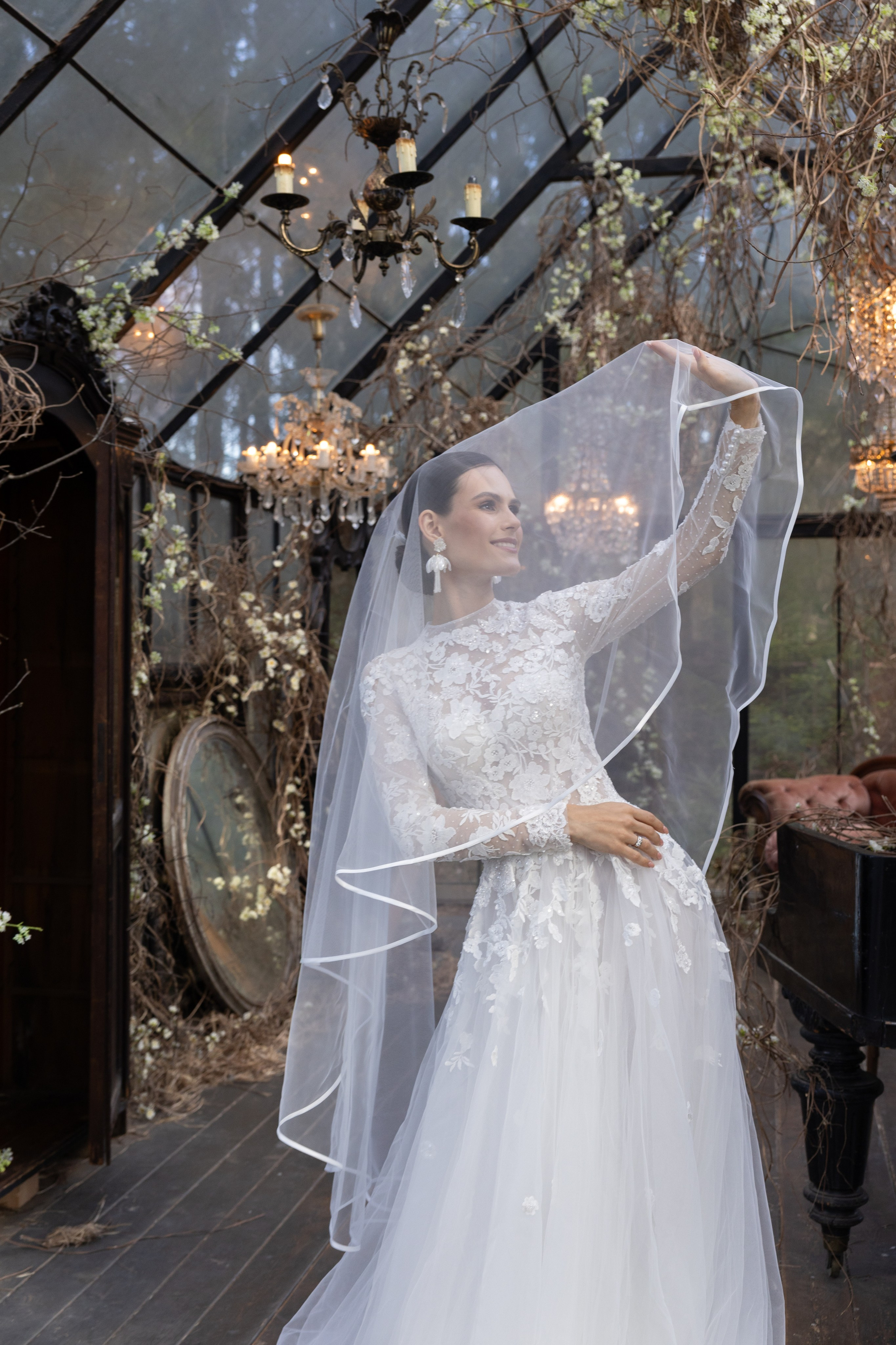 Серафима и Алексей в оранжерее. Свадебный и портретный фотограф в Москве Мария Кравченко