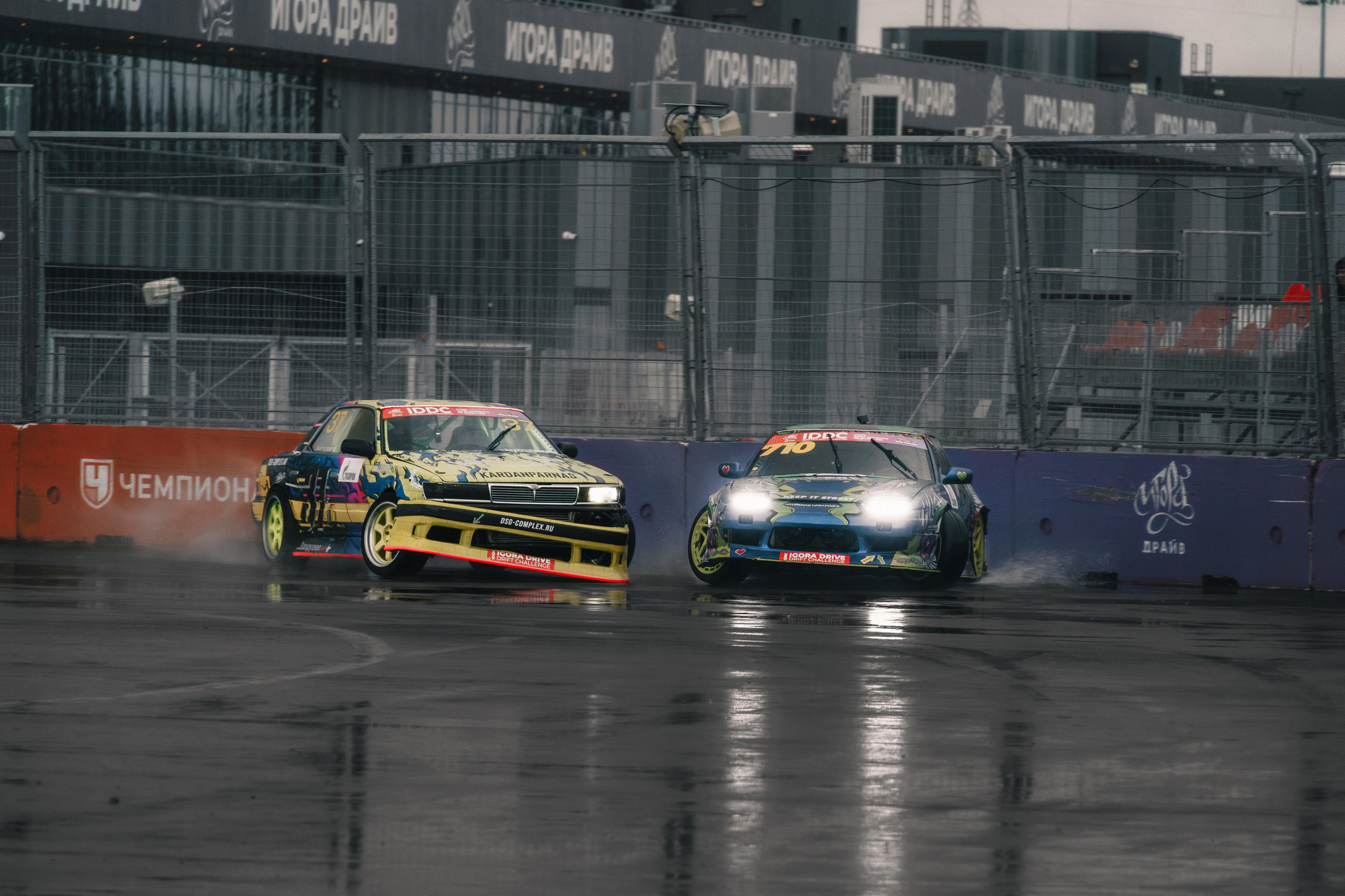 IDDC Этап 2: Бетонный Колизей и блогеры в деле