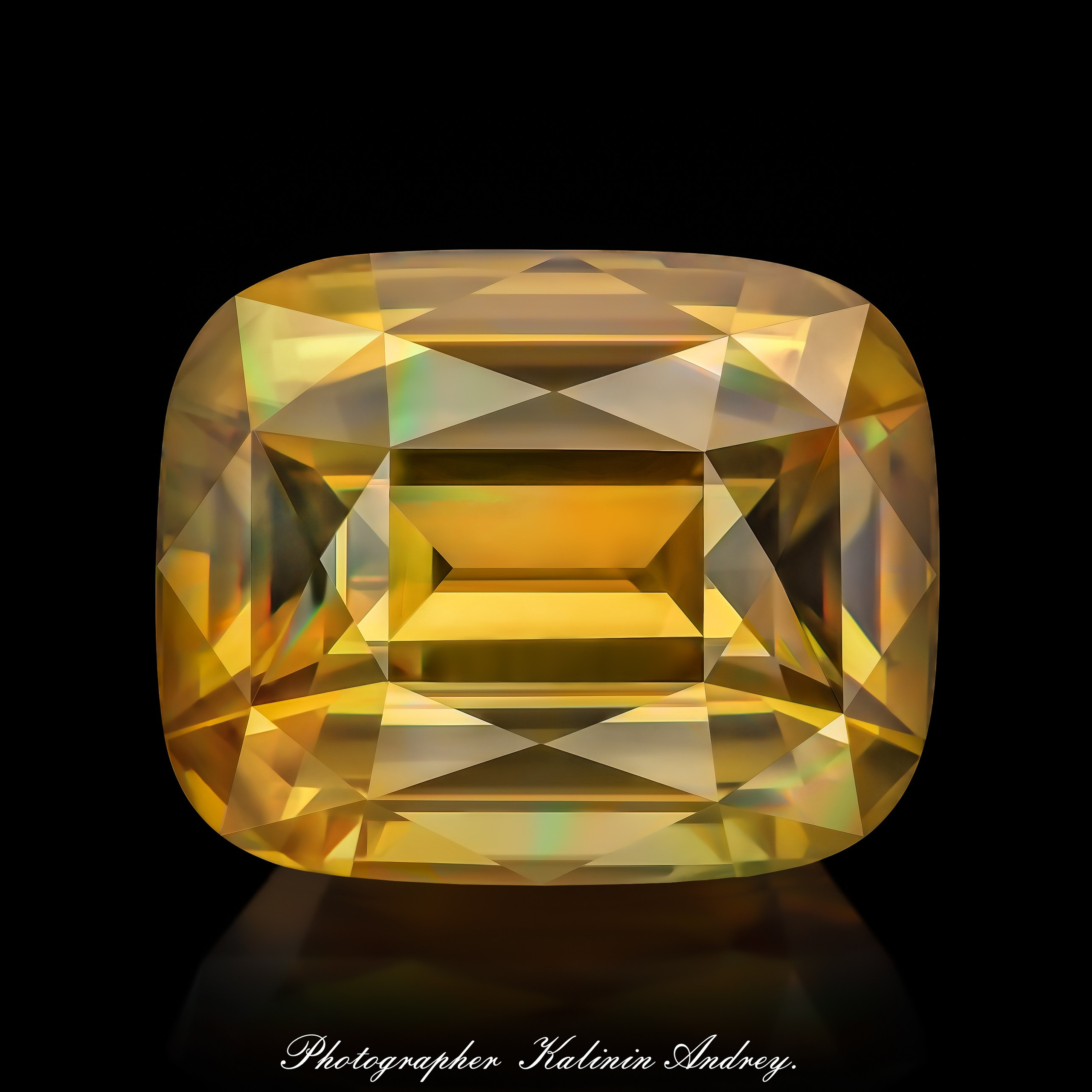 Профессиональная уникальная рекламная фотосъёмка драгоценных в Москве  тел +7 966-003-13-07. Высококачественная профессиональная рекламная фотосъёмка ювелирных украшений, драгоценных камней в Москве. Обучение, консультация