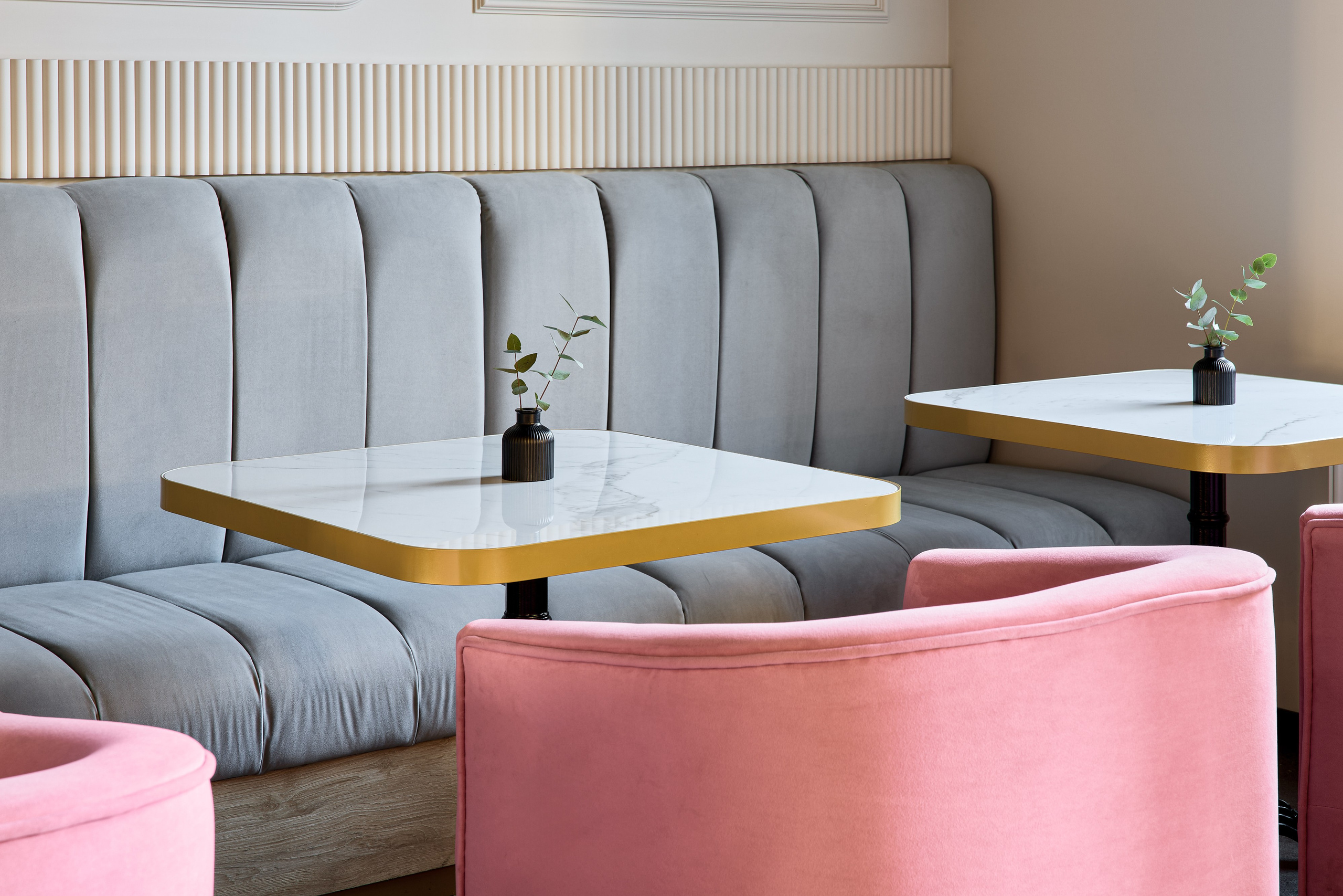 Кафе «Vesna». Дизайнер Георгий Хатнюк. Интерьерный фотограф в Краснодарском крае Светлана Шурлова