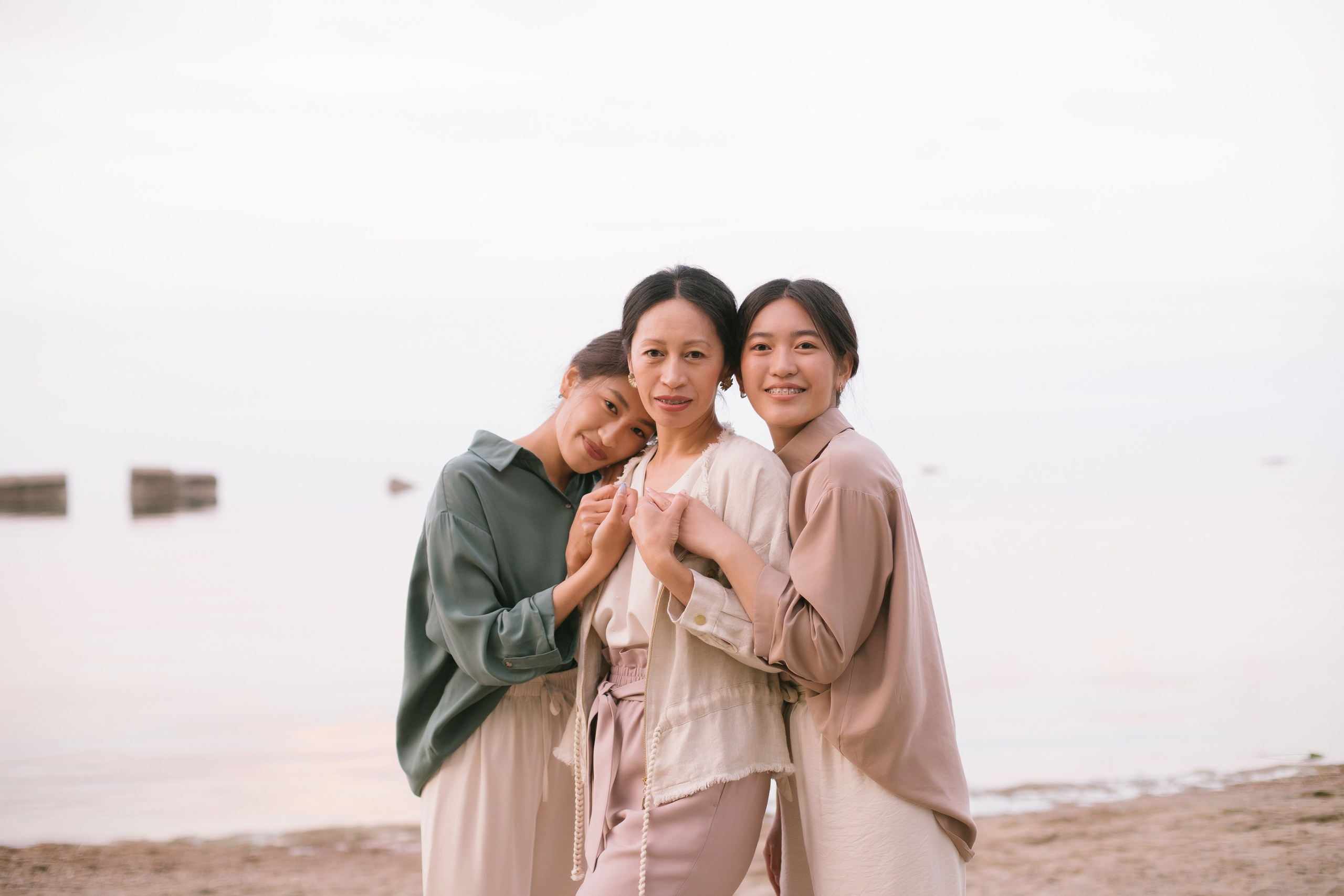 Семейная прогулка на берегу Байкала. Фотограф Наталья Кургина Слюдянка Иркутск