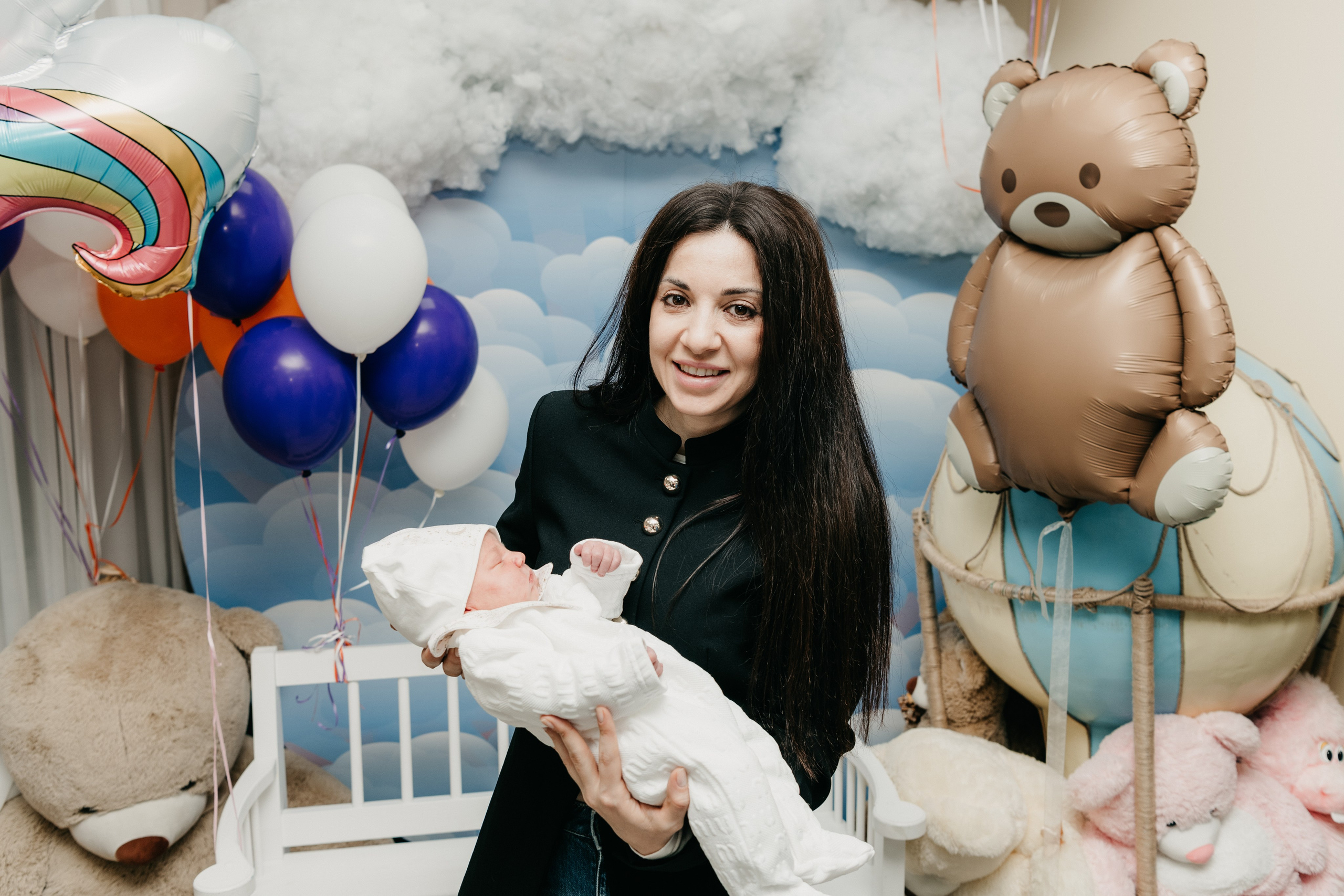 Выписка Евы. Мать и дитя на Севастопольском. Фотограф на выписку из роддома в Москве и МО