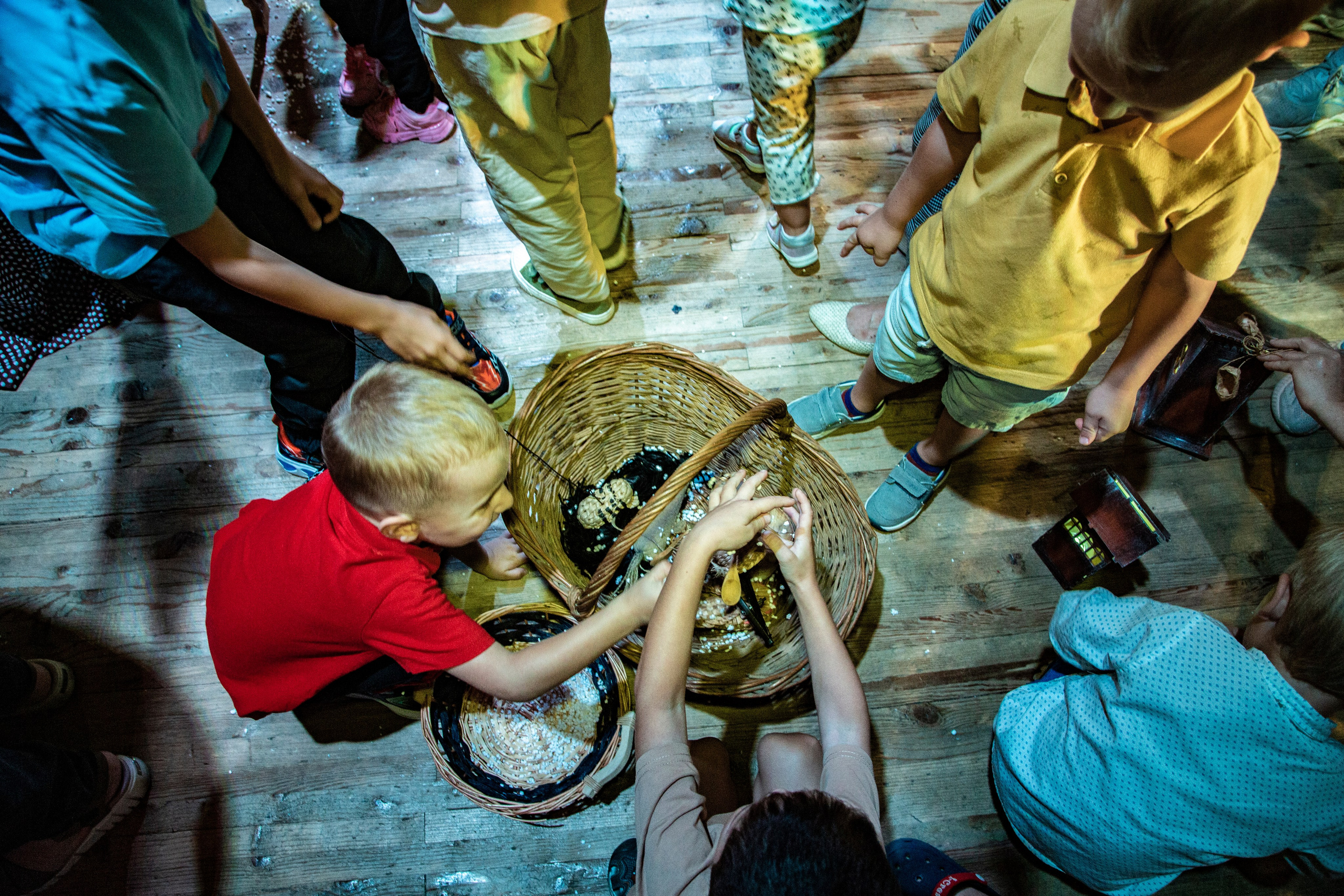 Лапотные сказки спектакль театра Саквояж. Фотограф в Сочи Юрий Шептаев