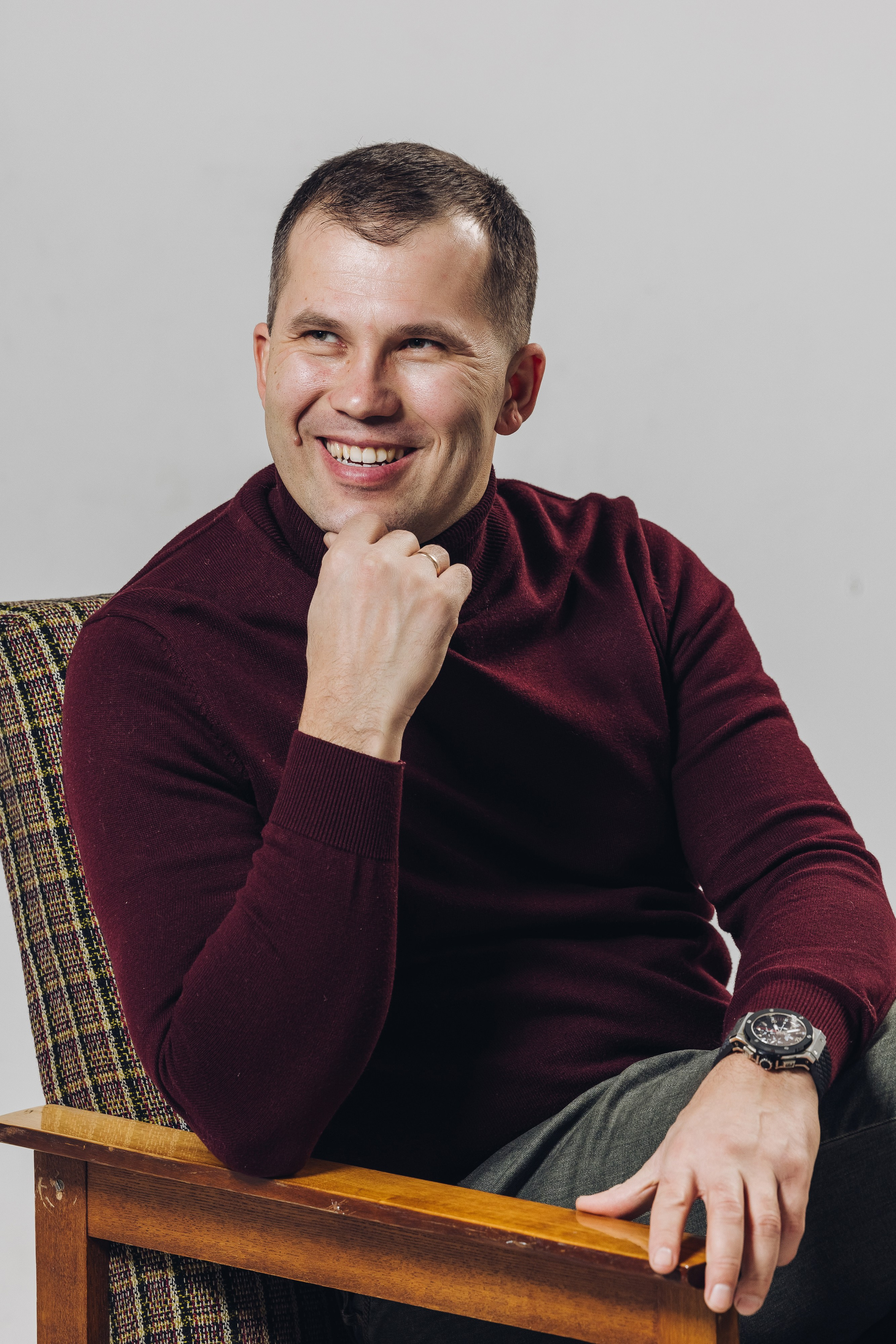 ПОРТРЕТНАЯ ФОТОСЪЕМКА. Денис Слепцов — репортажная съемка, фудфотограф, промышленная съемка, контент-съемка в Бурятии и Иркутске