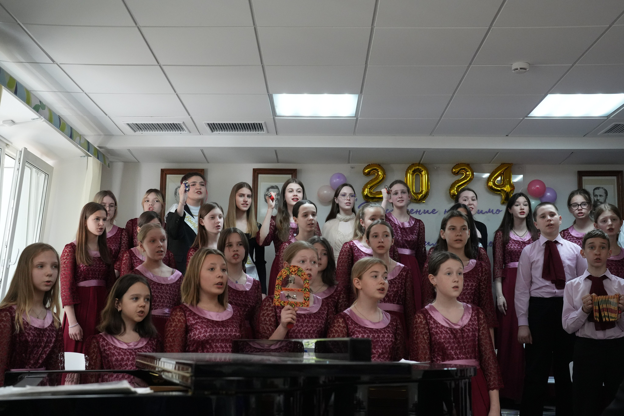 Выпускной в музыкально-хоровой школе г. Москвы № 106. Семейный и детский фотограф в Москве Оксана Чибизова