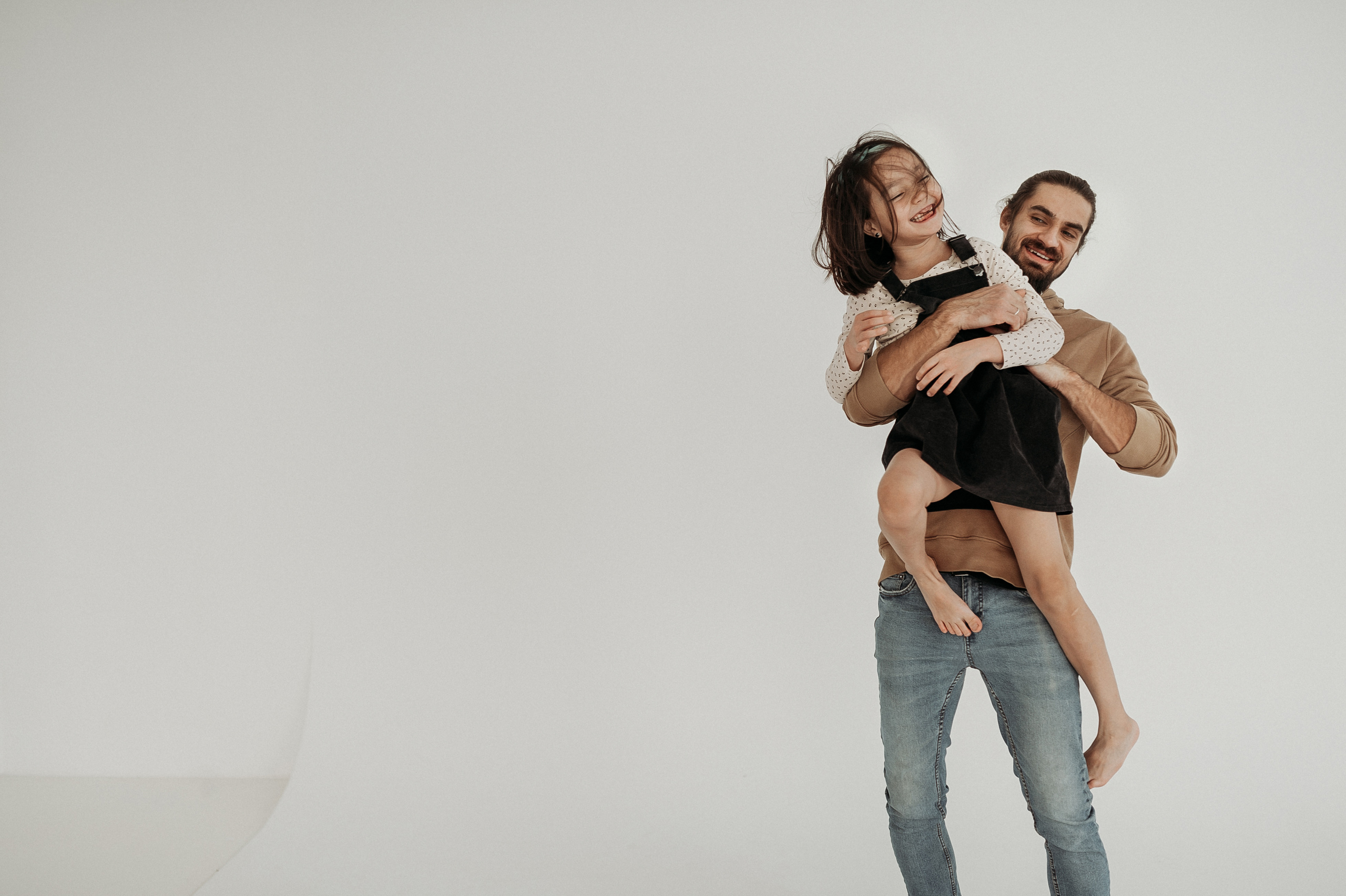 Адина, Матвей и дети. Www.ostermiller.ru