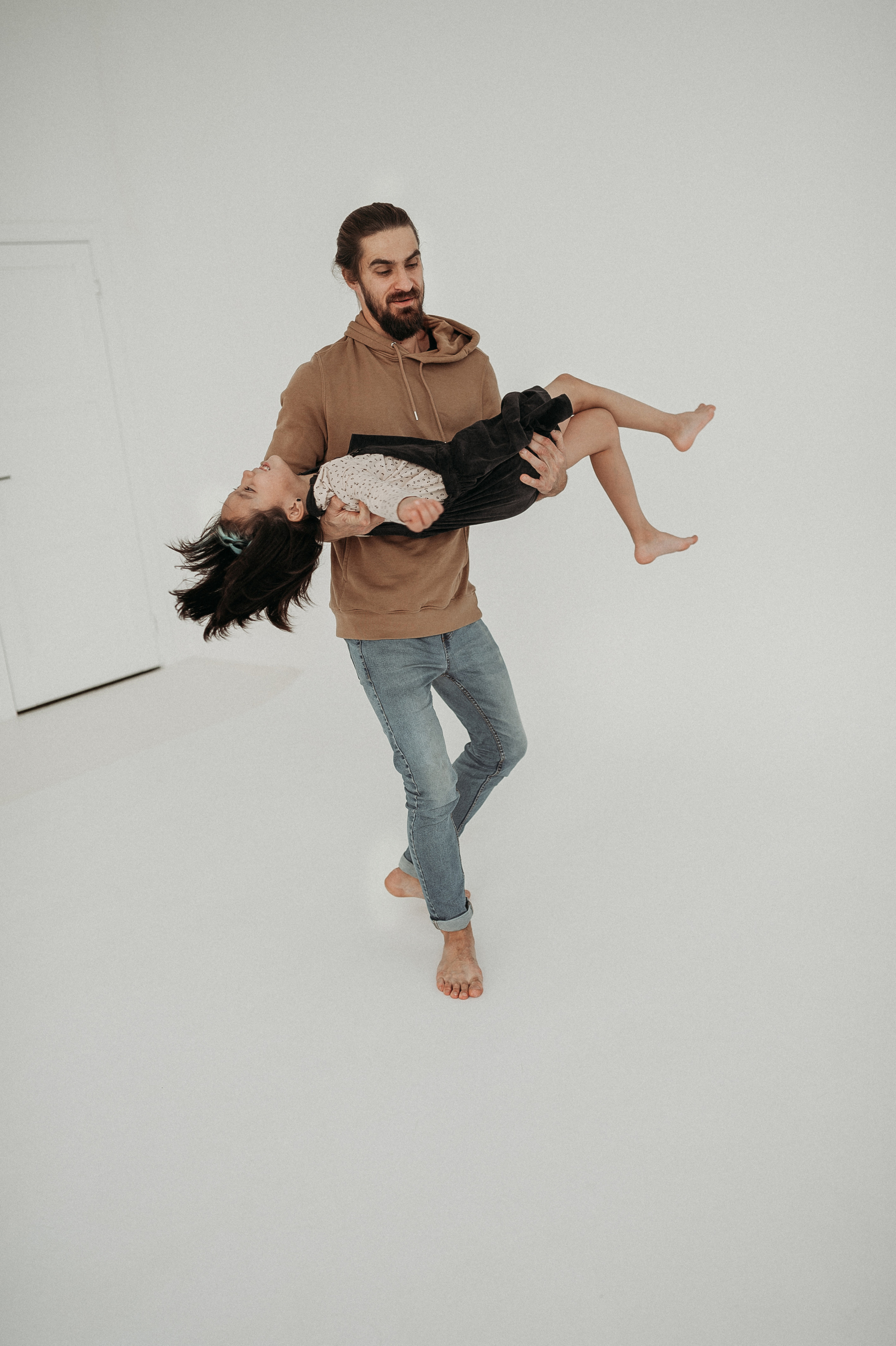 Адина, Матвей и дети. Www.ostermiller.ru