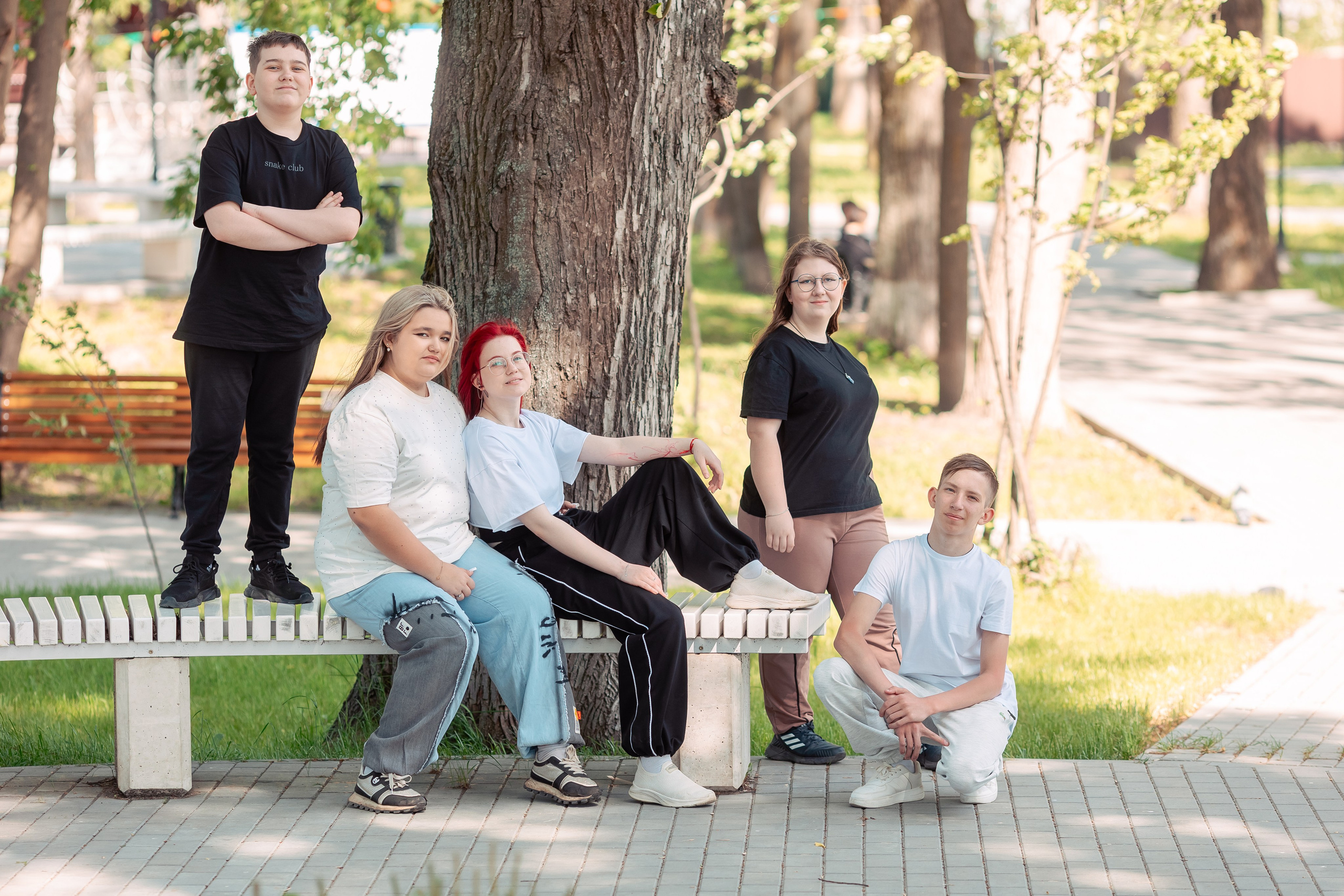 Позирование группы. Выпускные альбомы для детского сада и школы