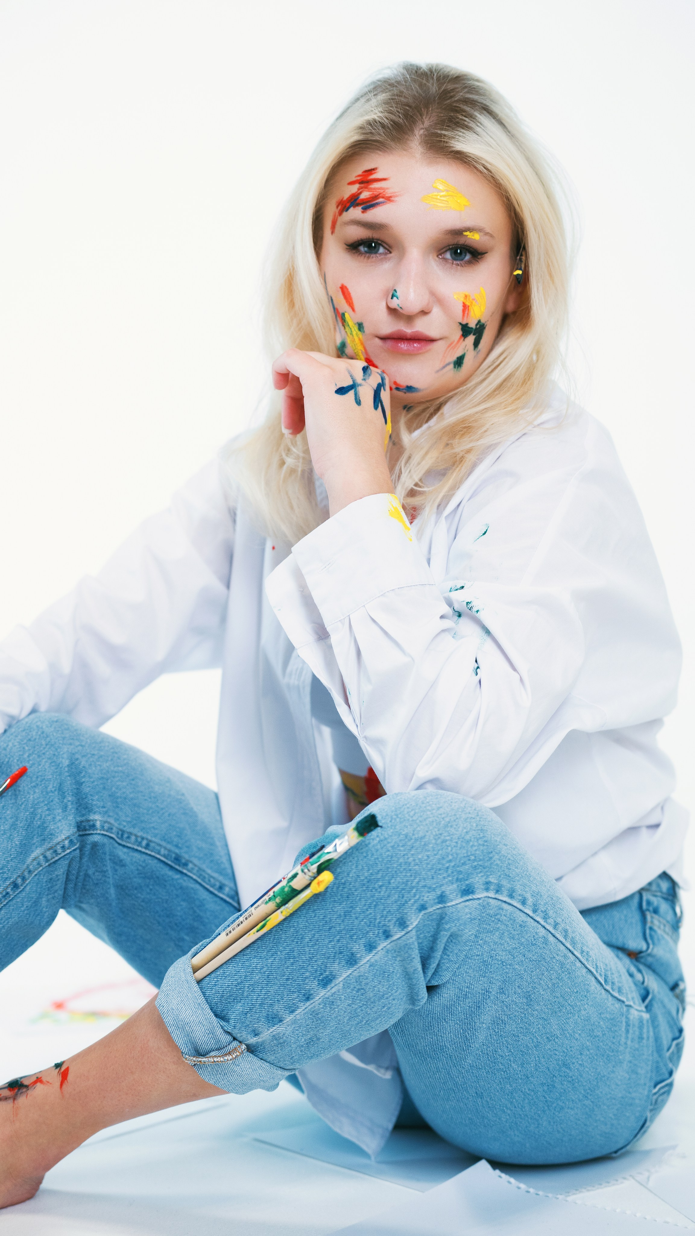 Женские студийные портреты. Главная